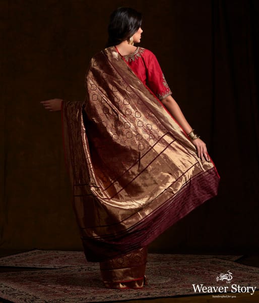 Chocolate brown kimkhab saree woven with bronze zari and mynah motifs