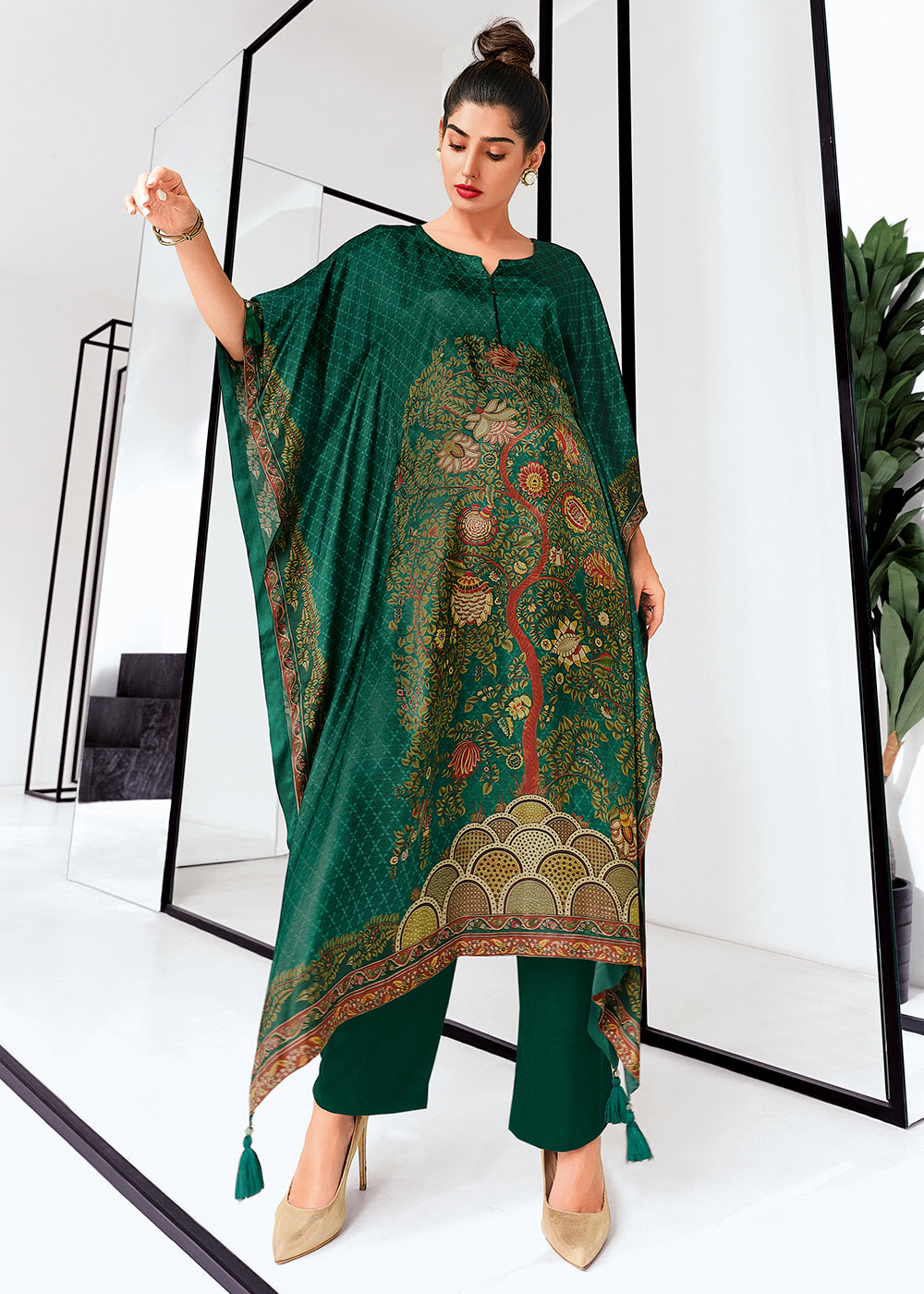 Castleton Green Digitally Printed Gaji Silk Kaftan Set