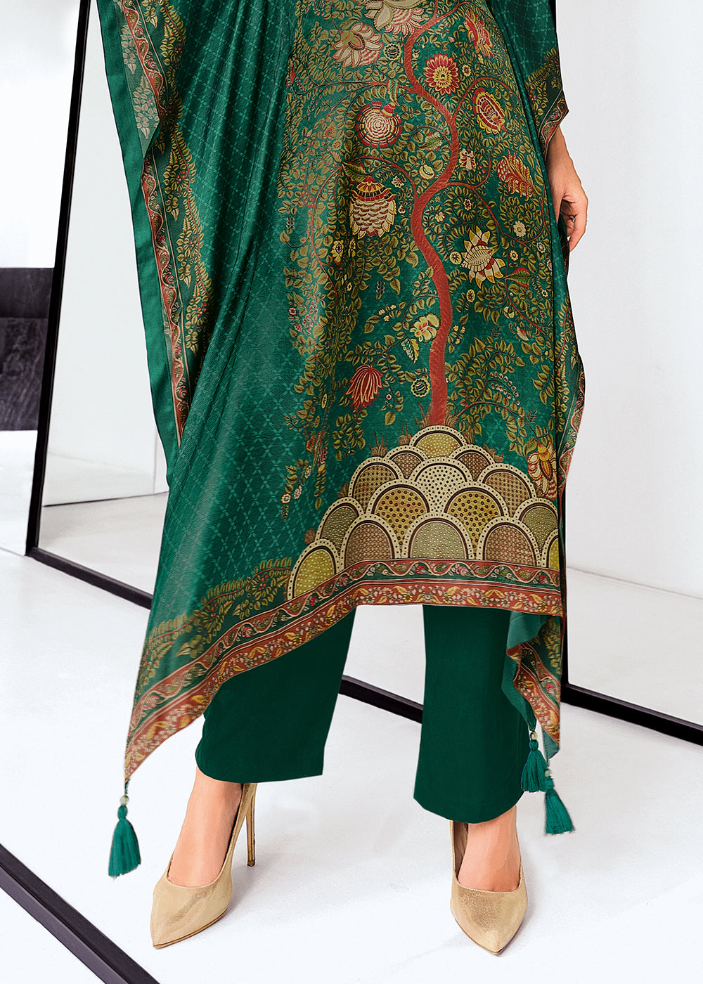 Castleton Green Digitally Printed Gaji Silk Kaftan Set