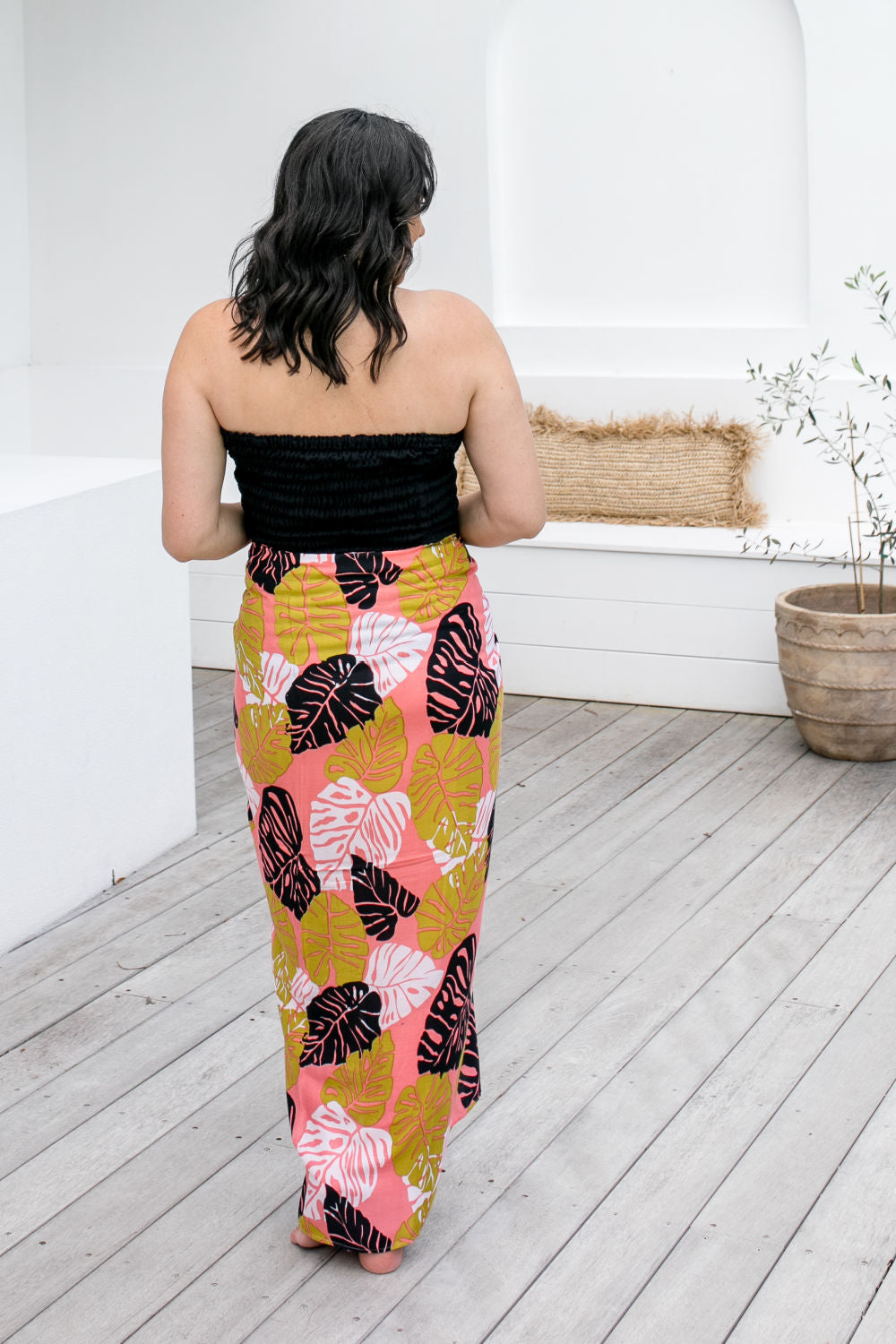 Leaf Print Sarong - Salmon