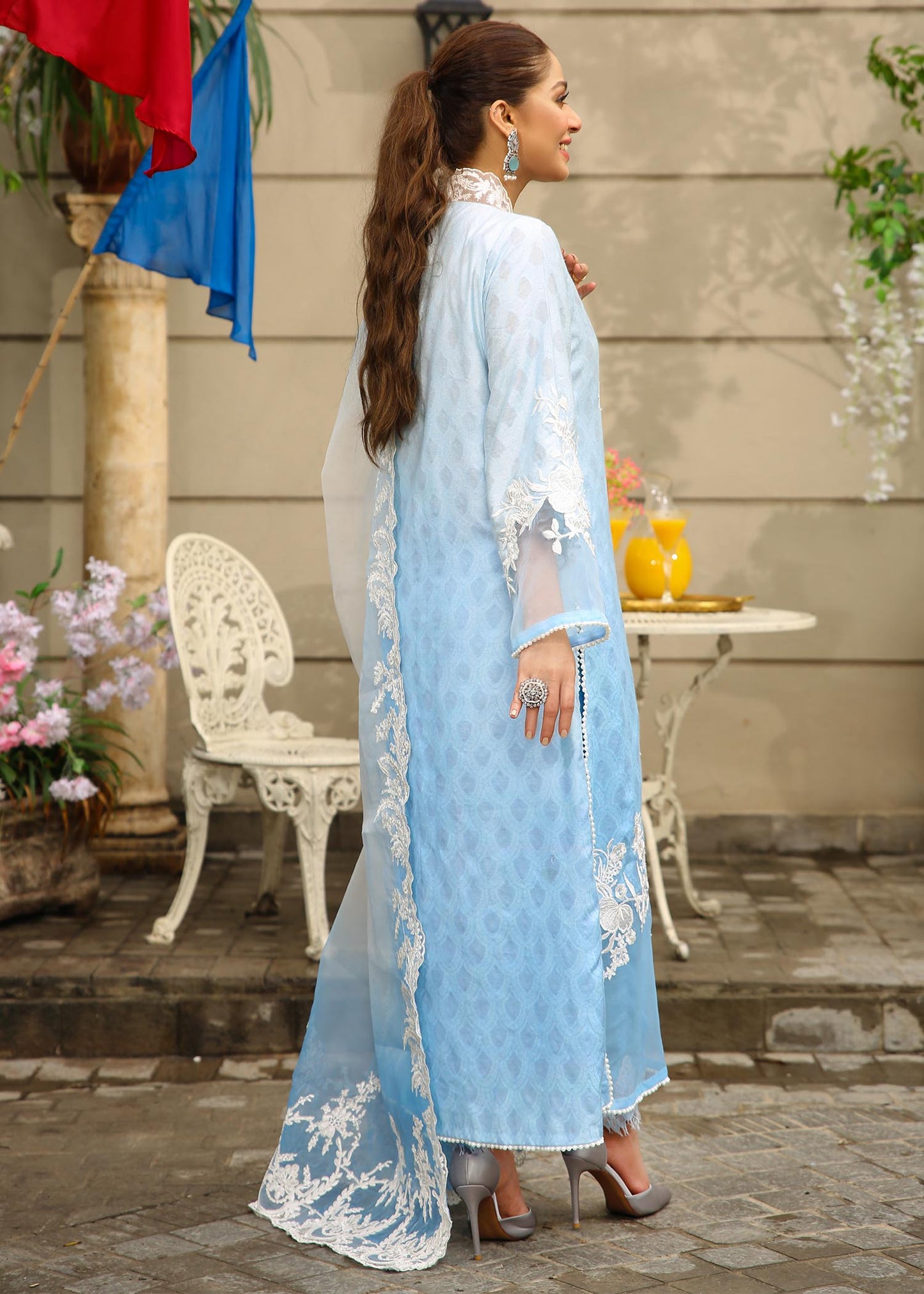 Nilofer Shahid - Elysian Cloud