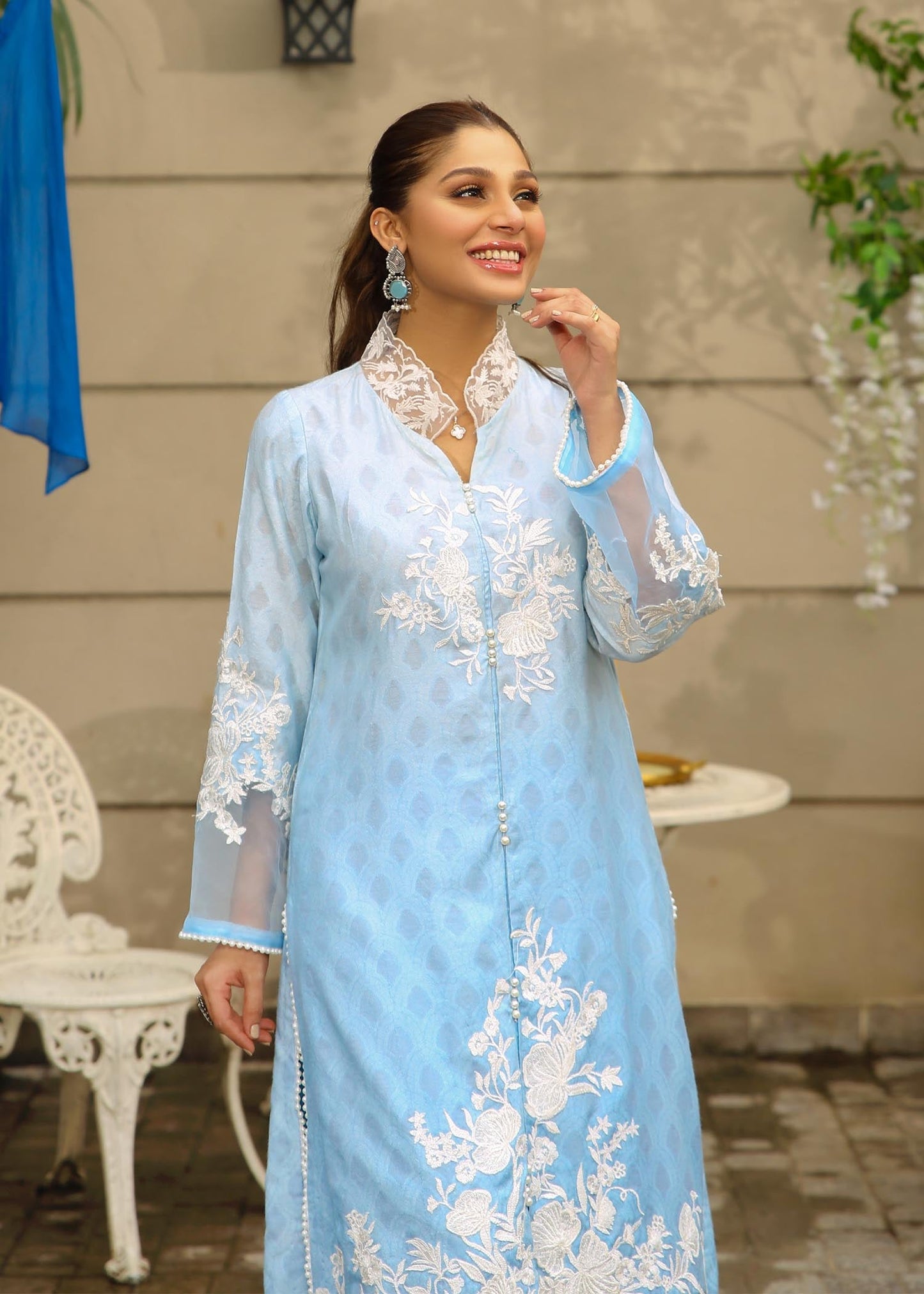 Nilofer Shahid - Elysian Cloud