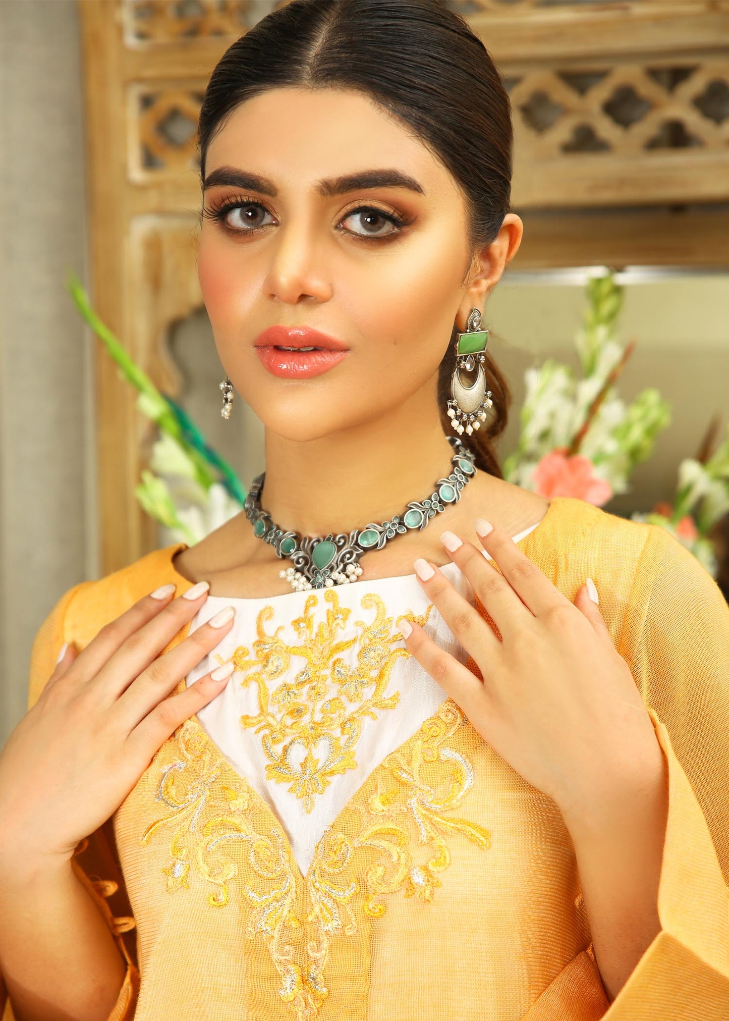 Nilofer Shahid - Dandelion Breeze