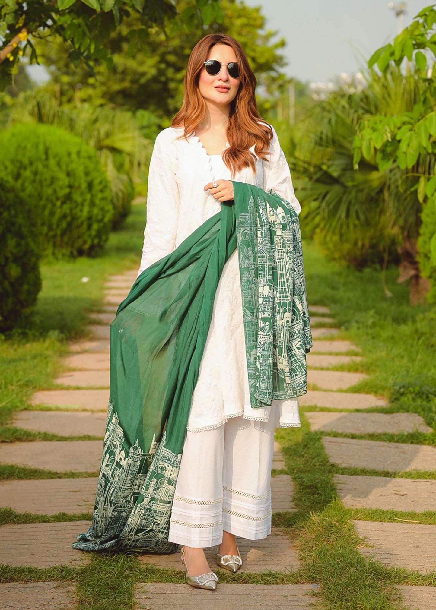 Garnet - Noor-Azadi