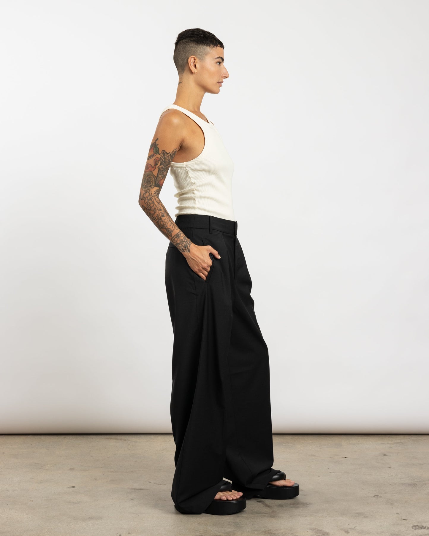 Tropical Wool Stella Pant in Black