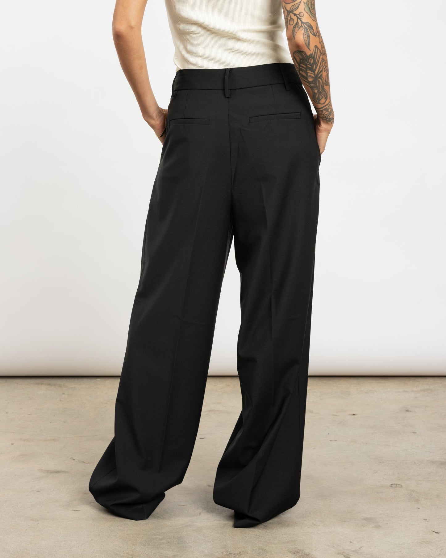 Tropical Wool Stella Pant in Black