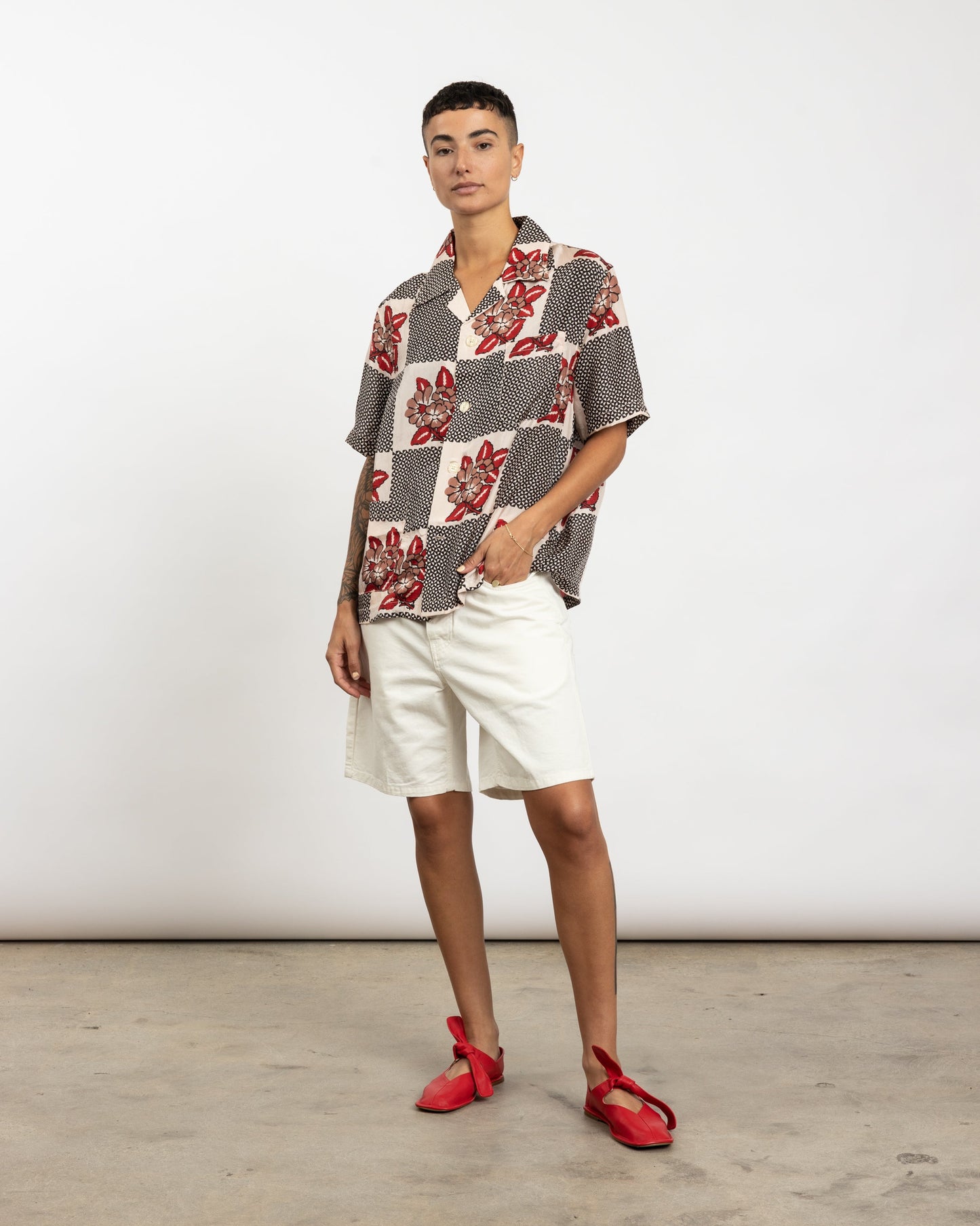 Checker Bloom Short Sleeve Shirt in Blue