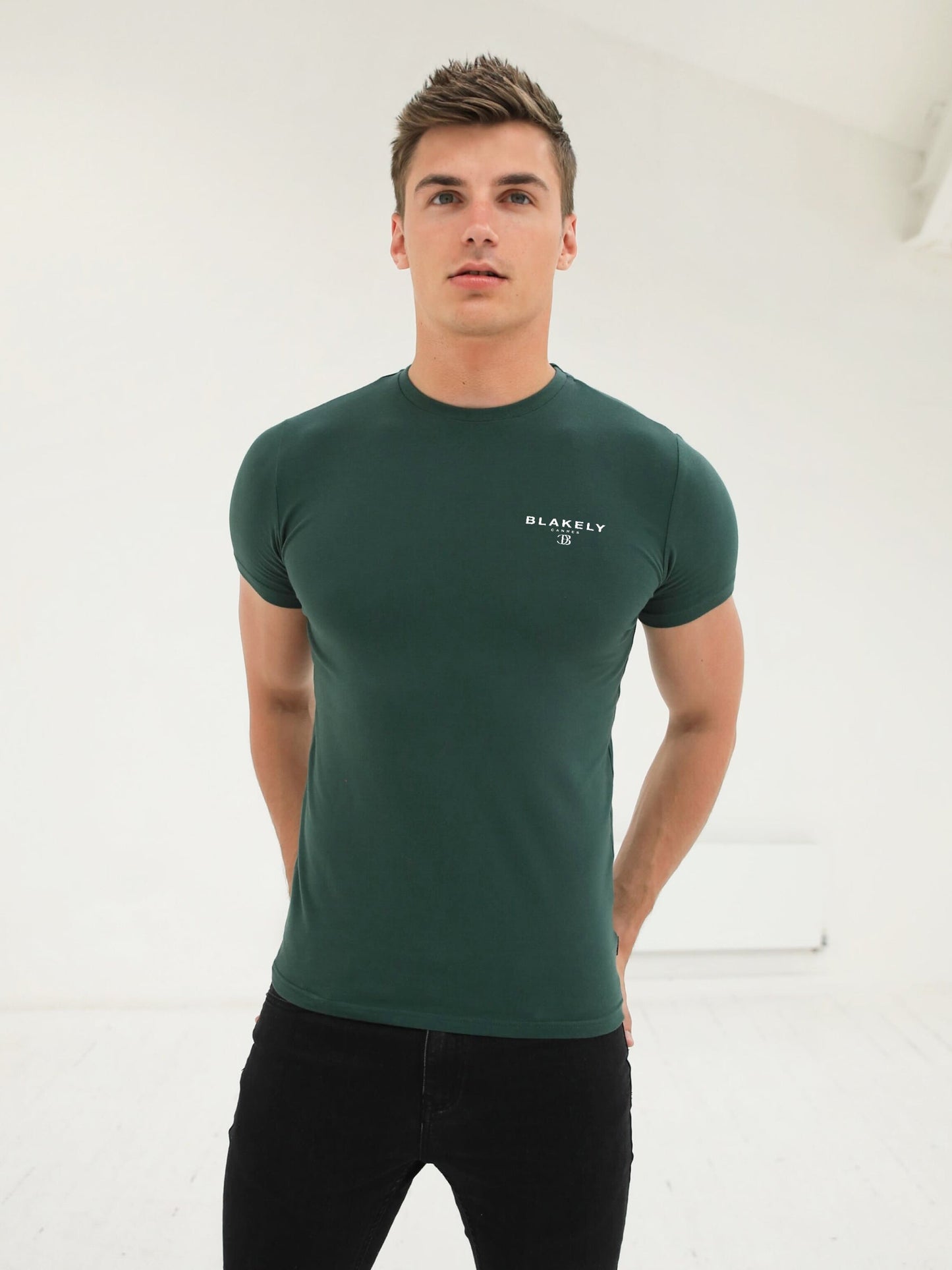 Riviera Initial T-Shirt - Dark Green