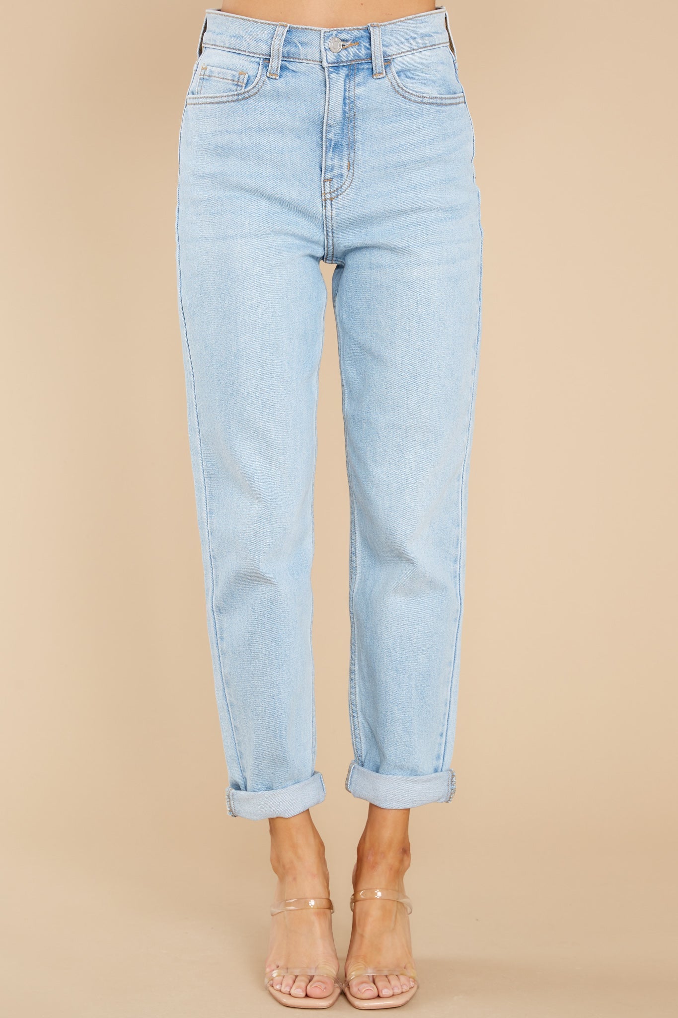 Every Weekend Light Wash Straight Jeans