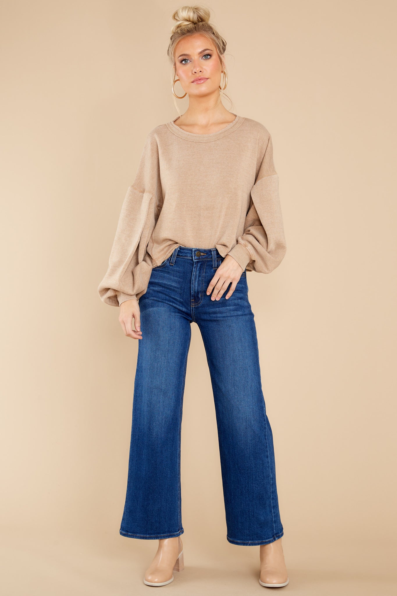 Macaroon Burnout Balloon Sleeve Crew