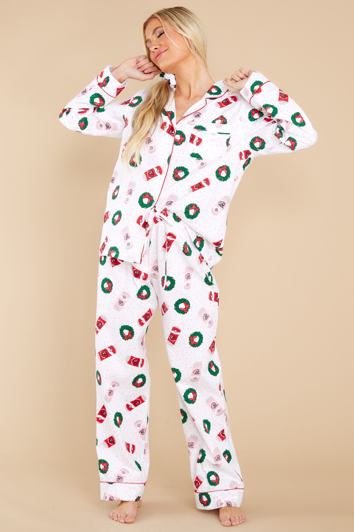 Here Comes Santa Claws White Multi Pajama Set