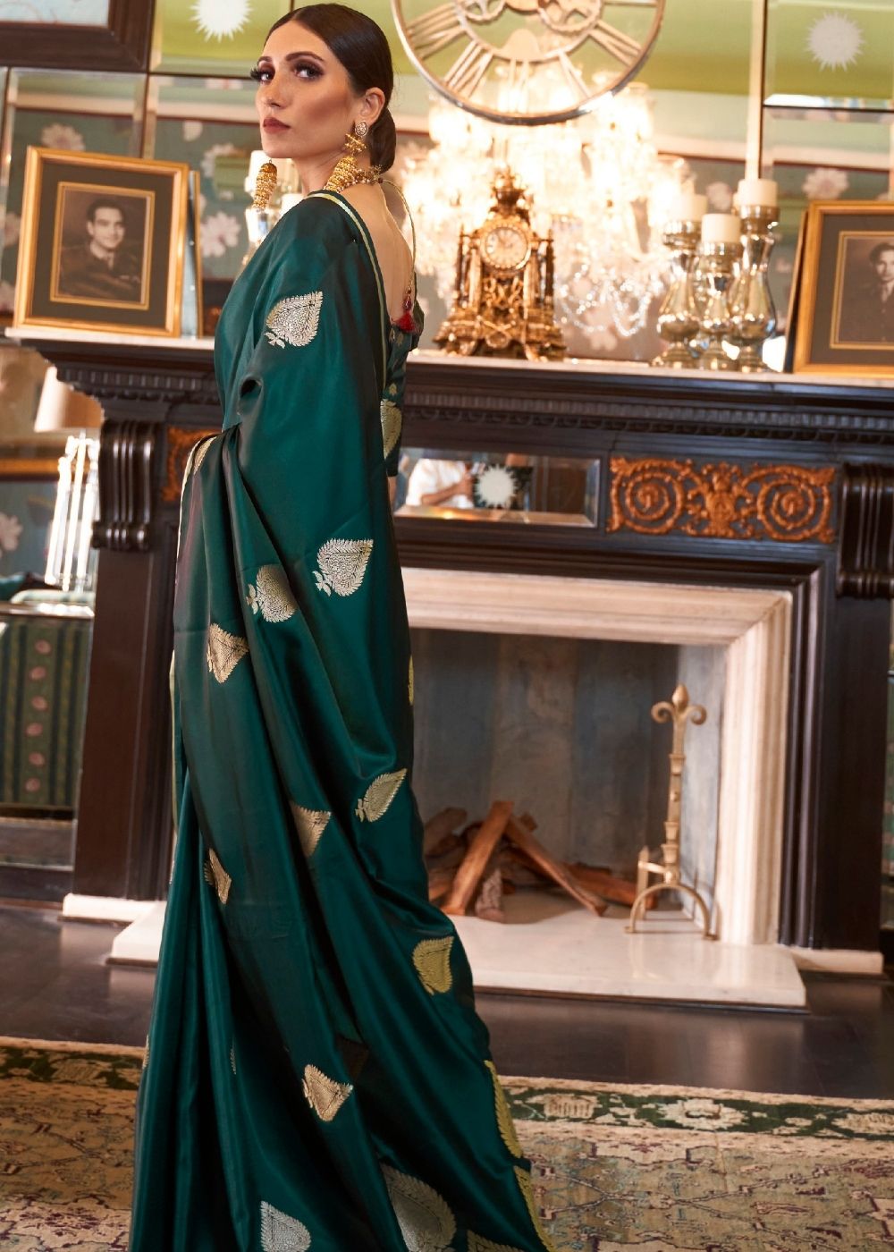 Sacramento Green Zari Butta Woven Banarasi Silk Saree : Top Pick