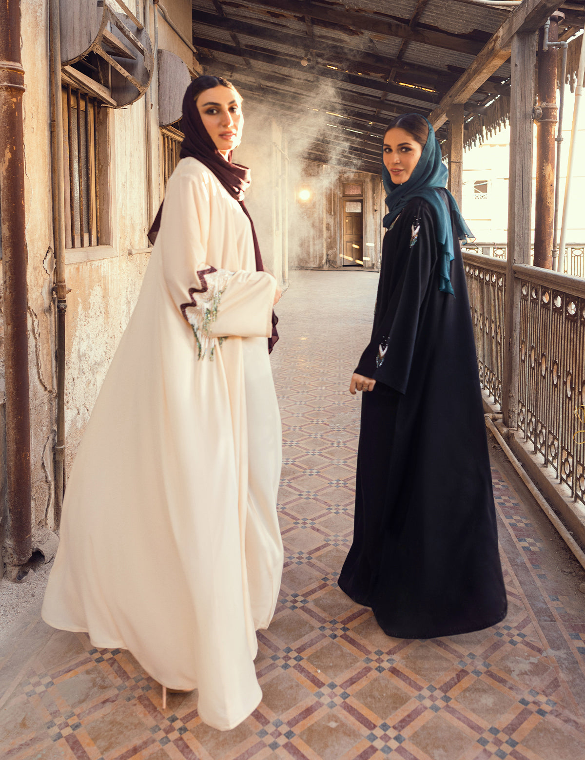 NOOR ABAYA
