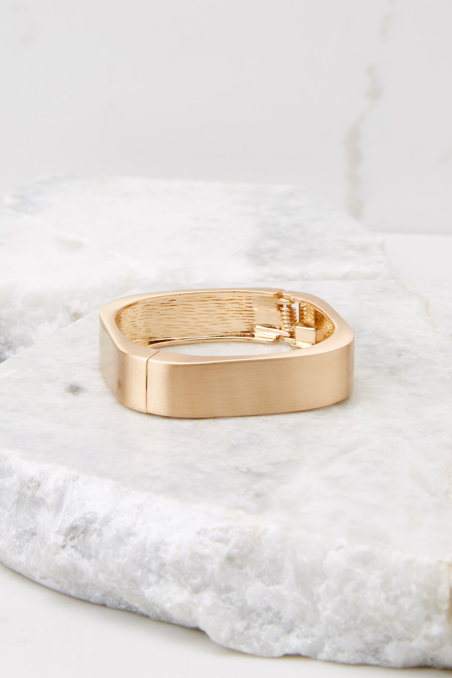 In Good Shape Gold Bracelet