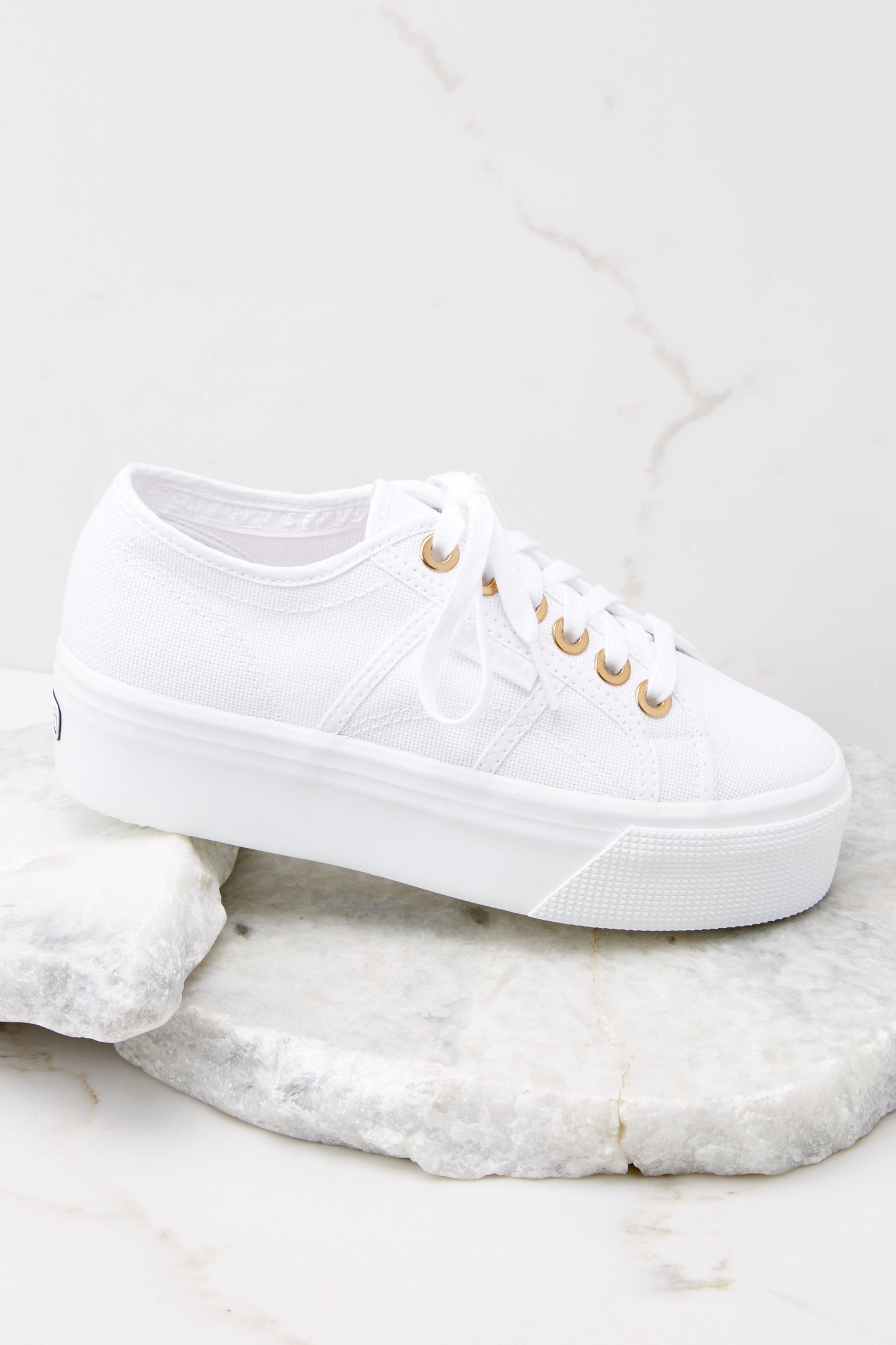 2790 Big Eyelet White And Gold Platform Sneakers