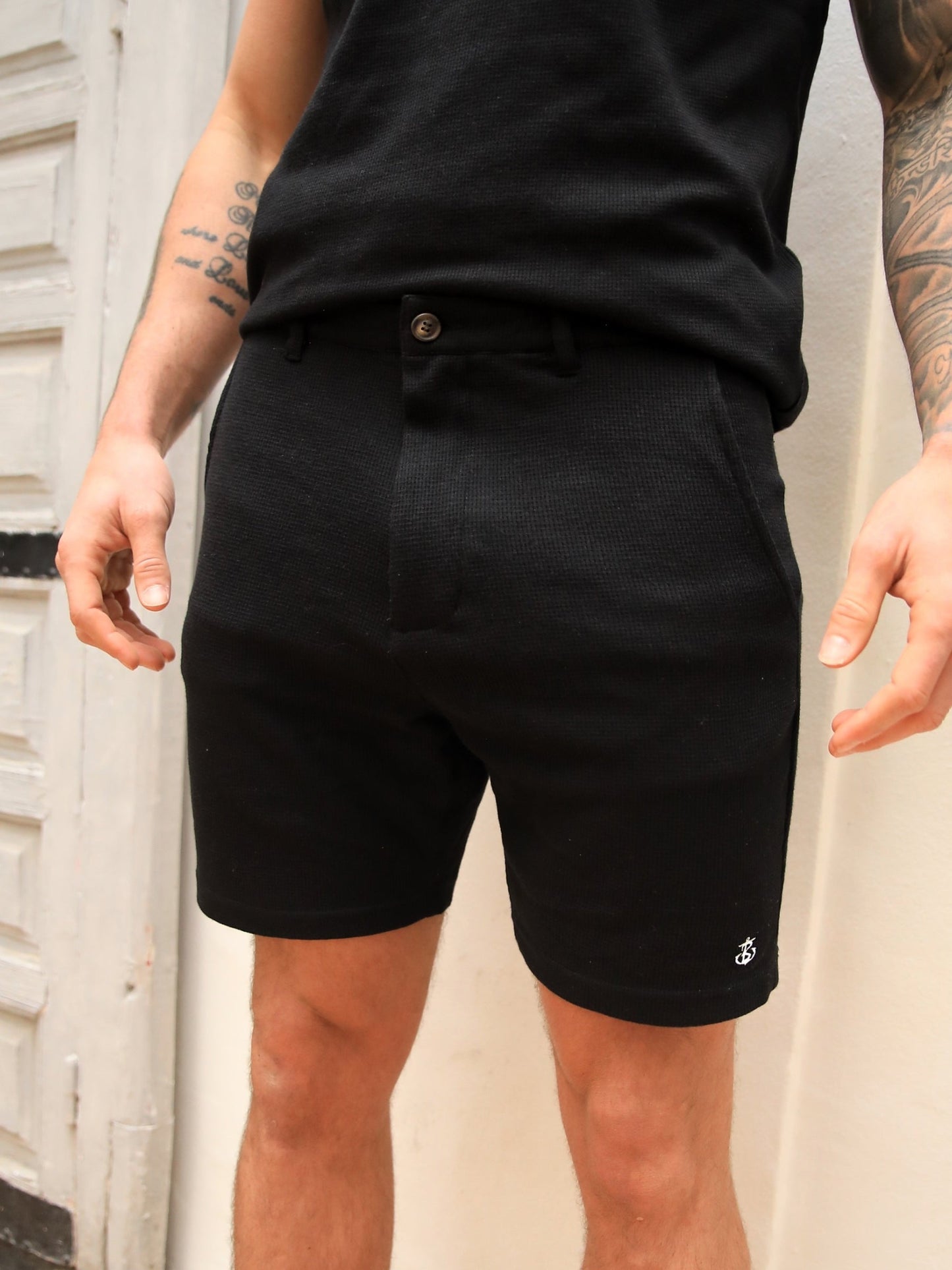 Safi Textured Shorts - Black