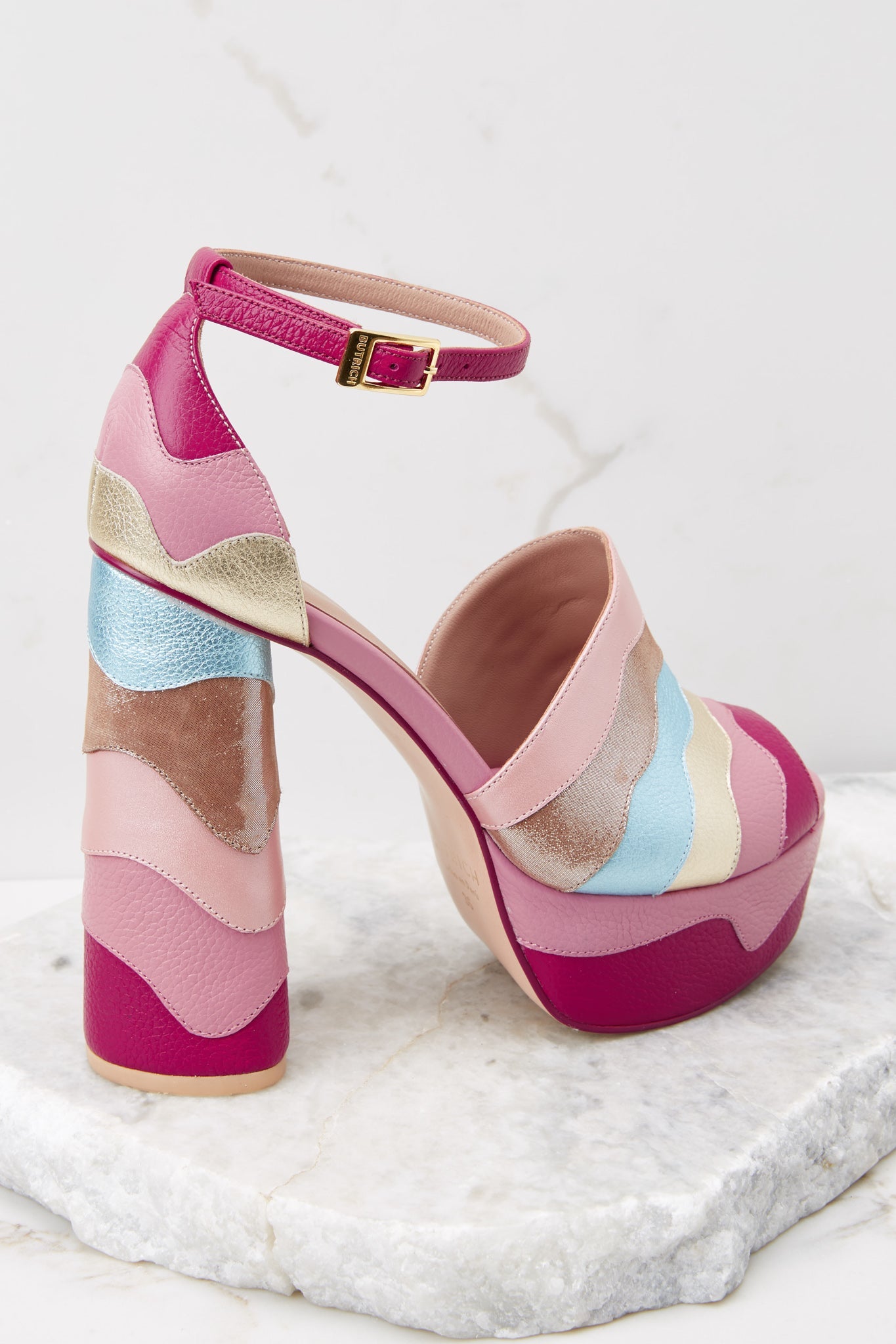 Bella Berry Platform