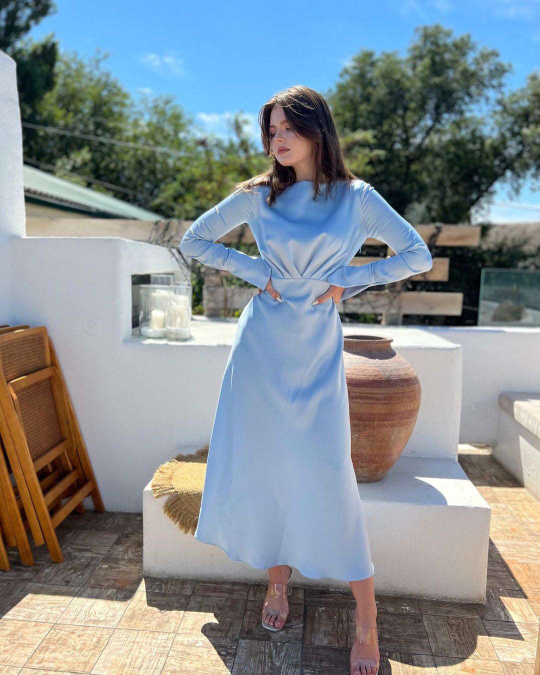 Aura Sky-Blue Tuck-in Elastic Midi Dress