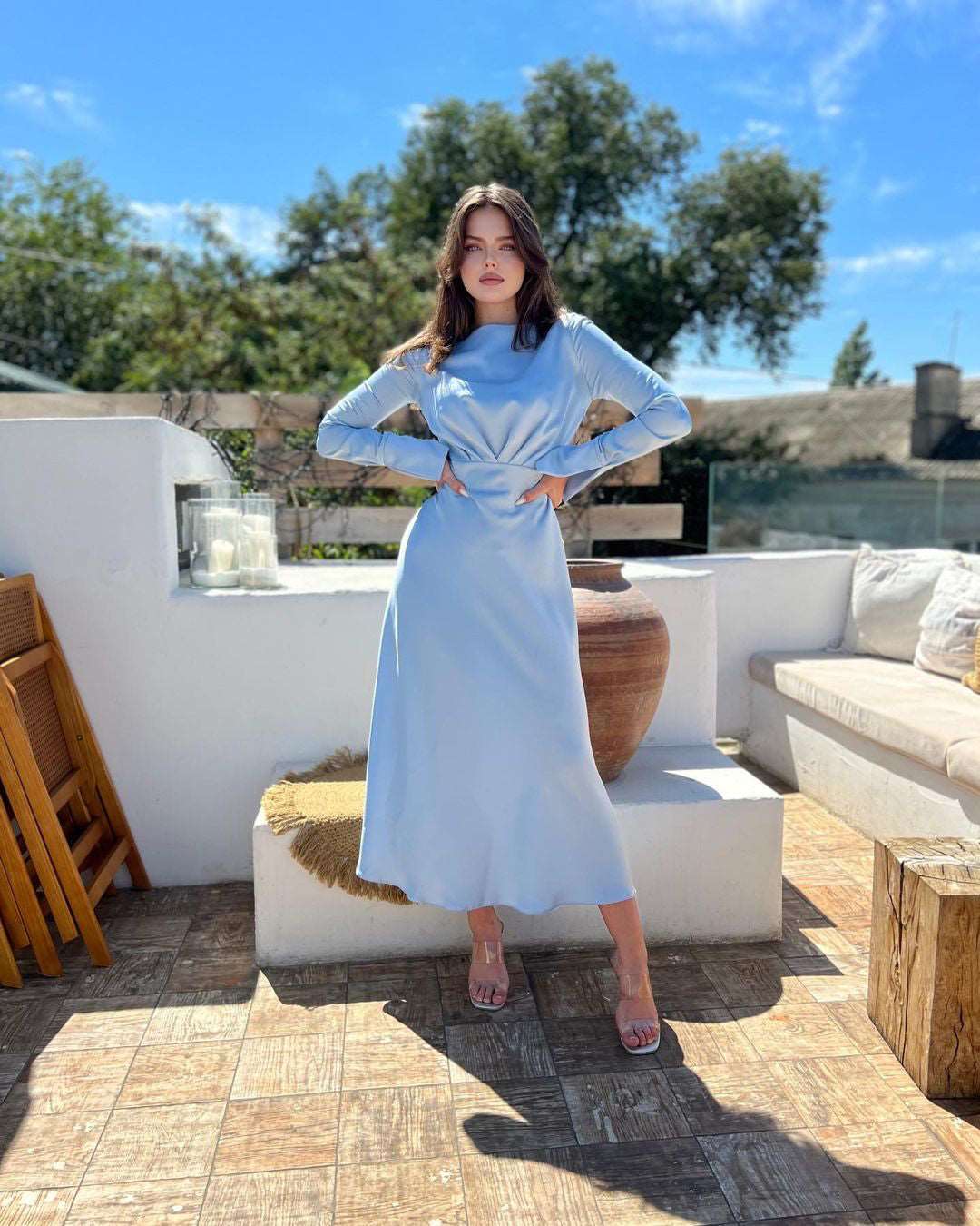 Aura Sky-Blue Tuck-in Elastic Midi Dress