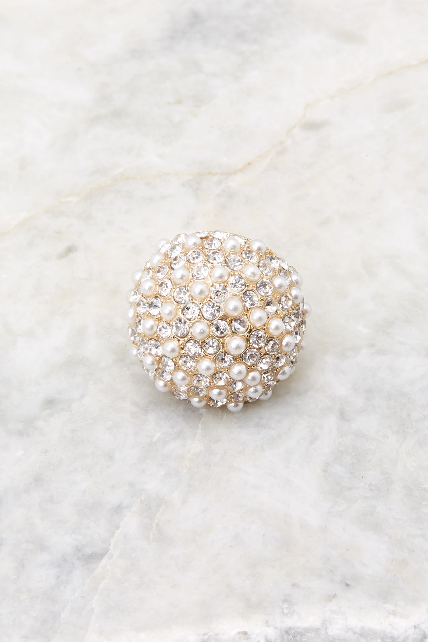 Cross Your Fingers Gold Pearl Ring