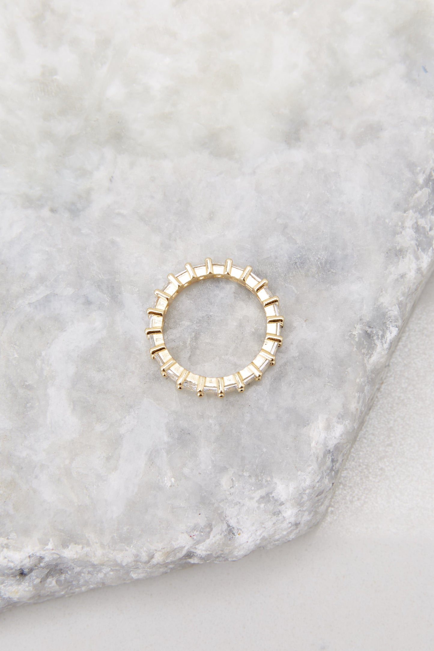 Radiant Gold Cut Band