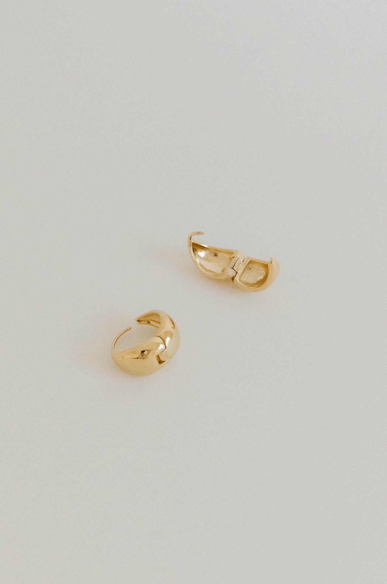 14K Gold Chunky Hoop Earrings