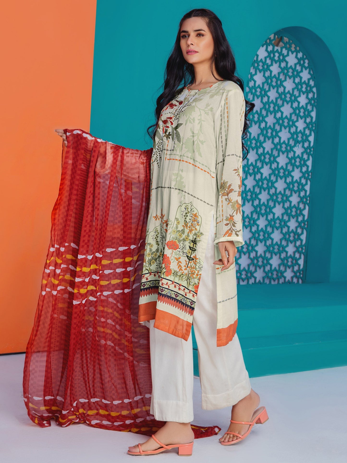 2 Piece Embroidered Lawn Suit