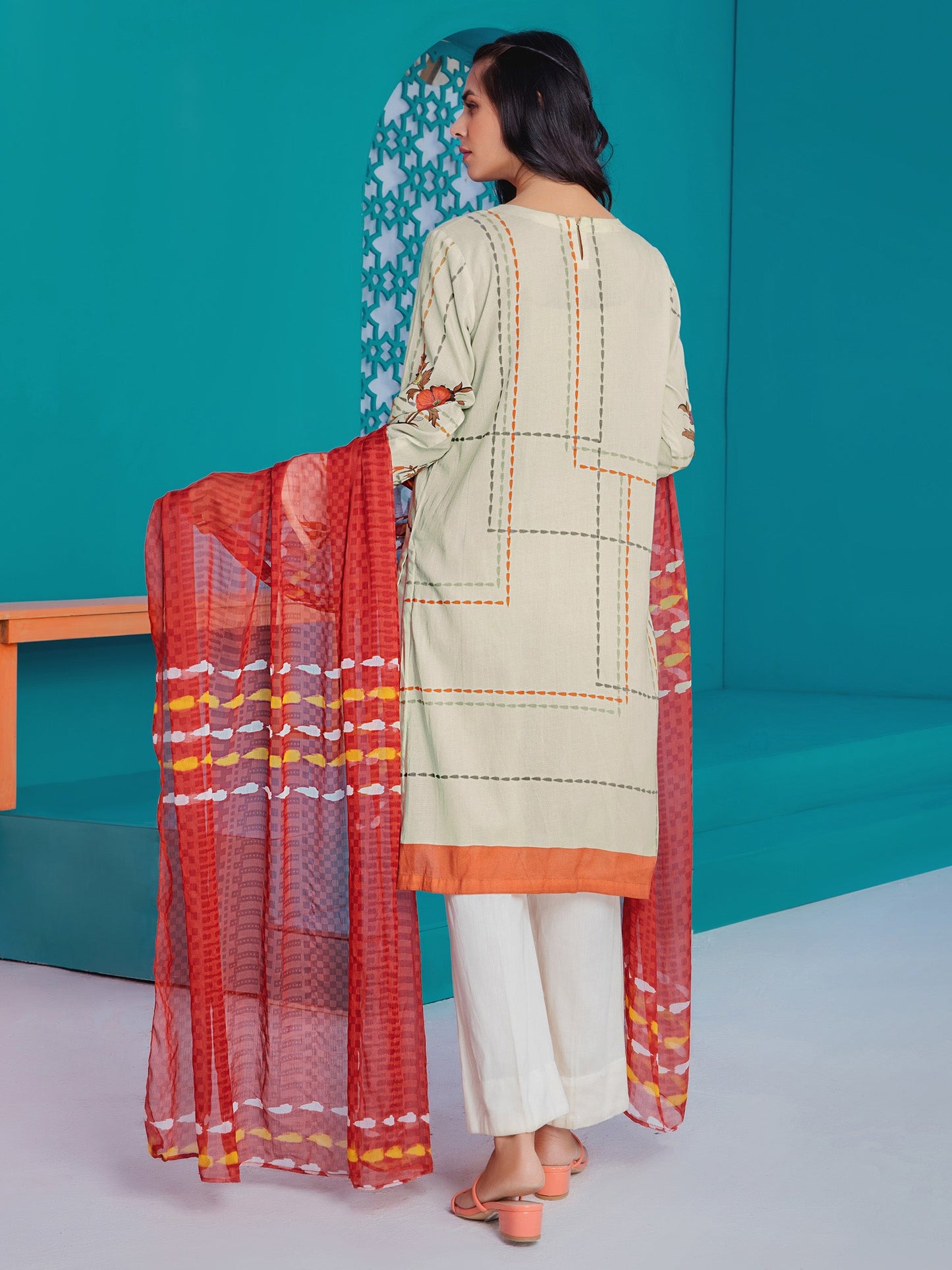 2 Piece Embroidered Lawn Suit