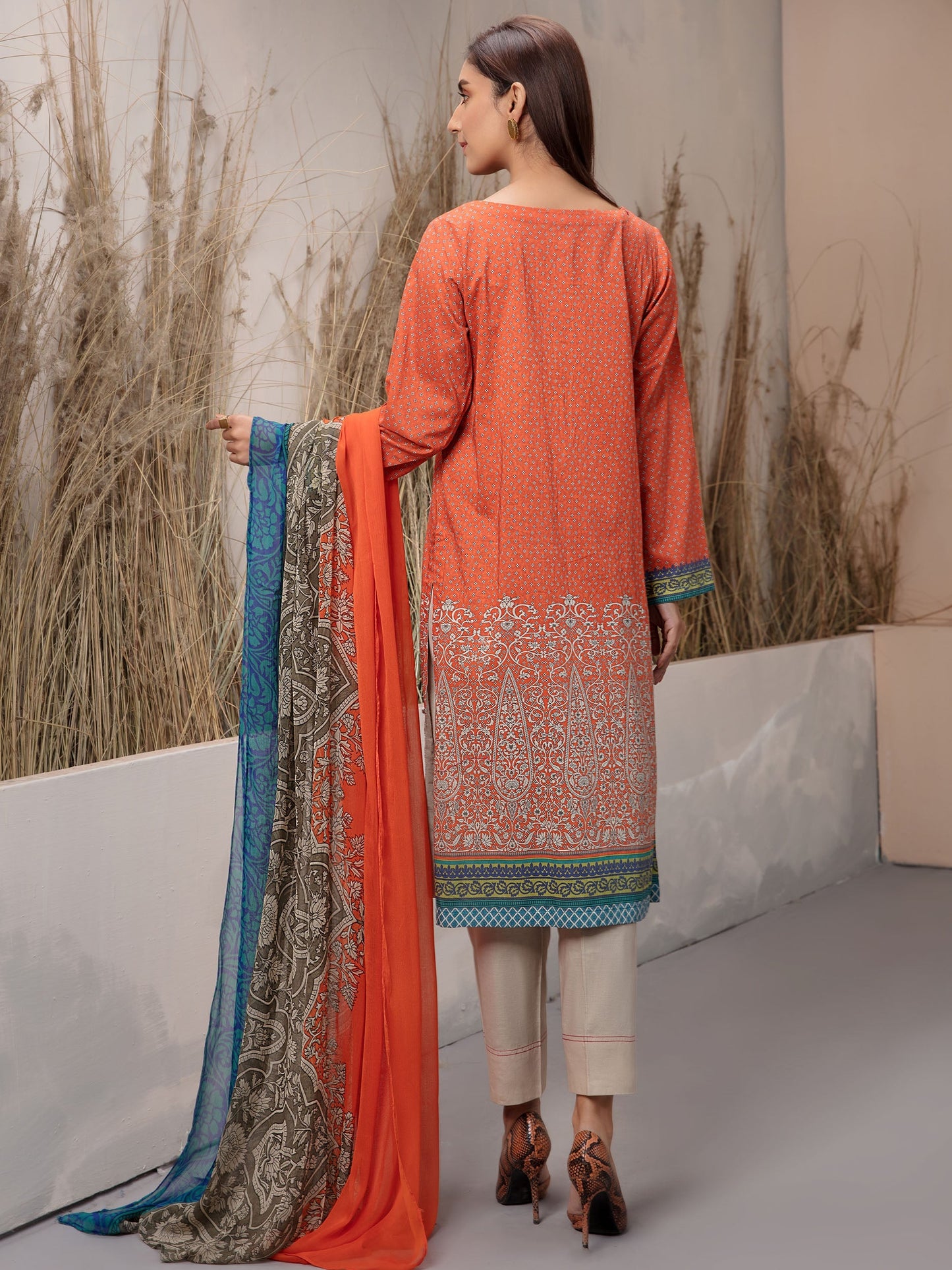 2-Piece Embroidered Lawn Suit