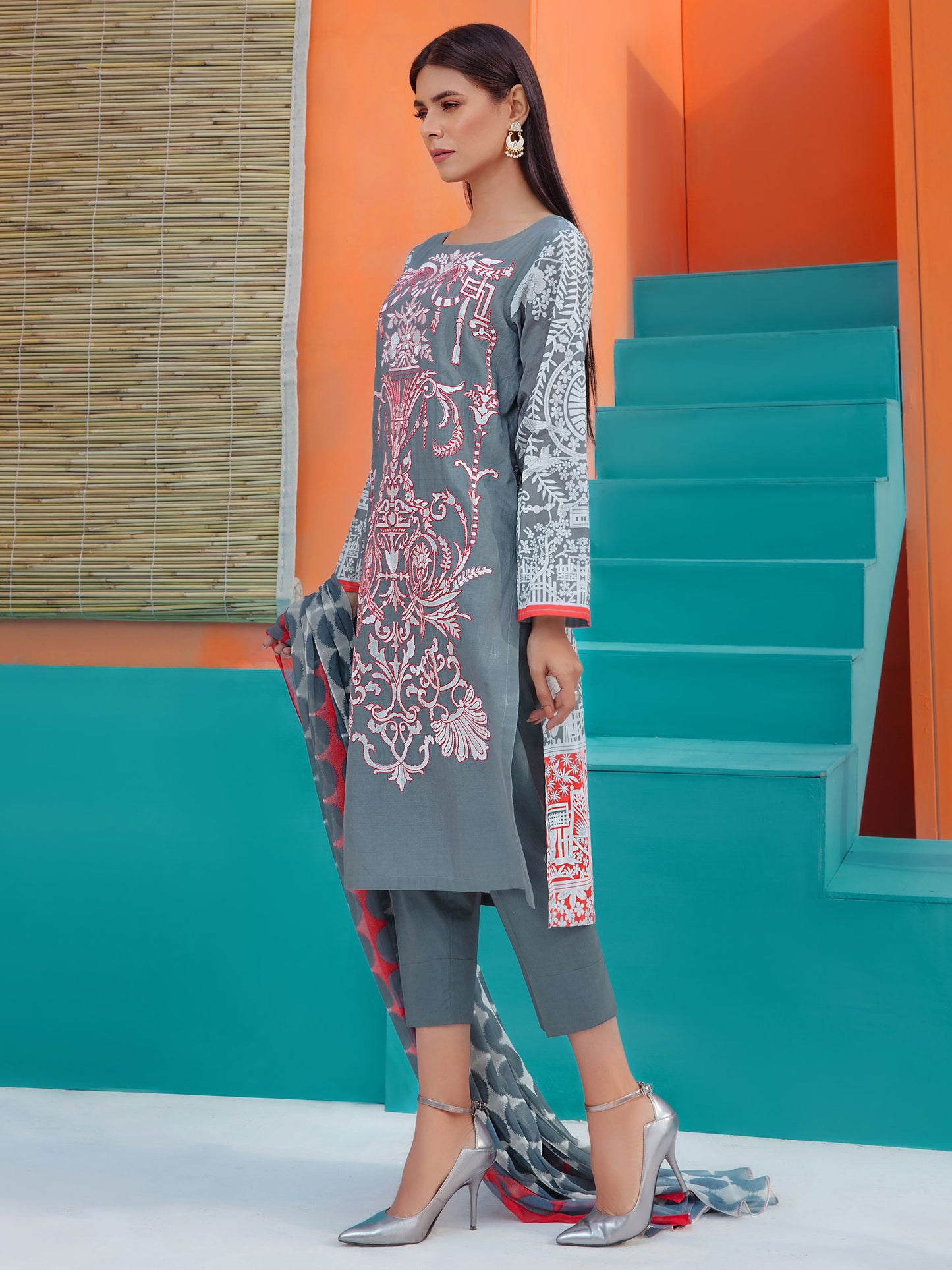 2 Piece Embroidered Lawn Suit