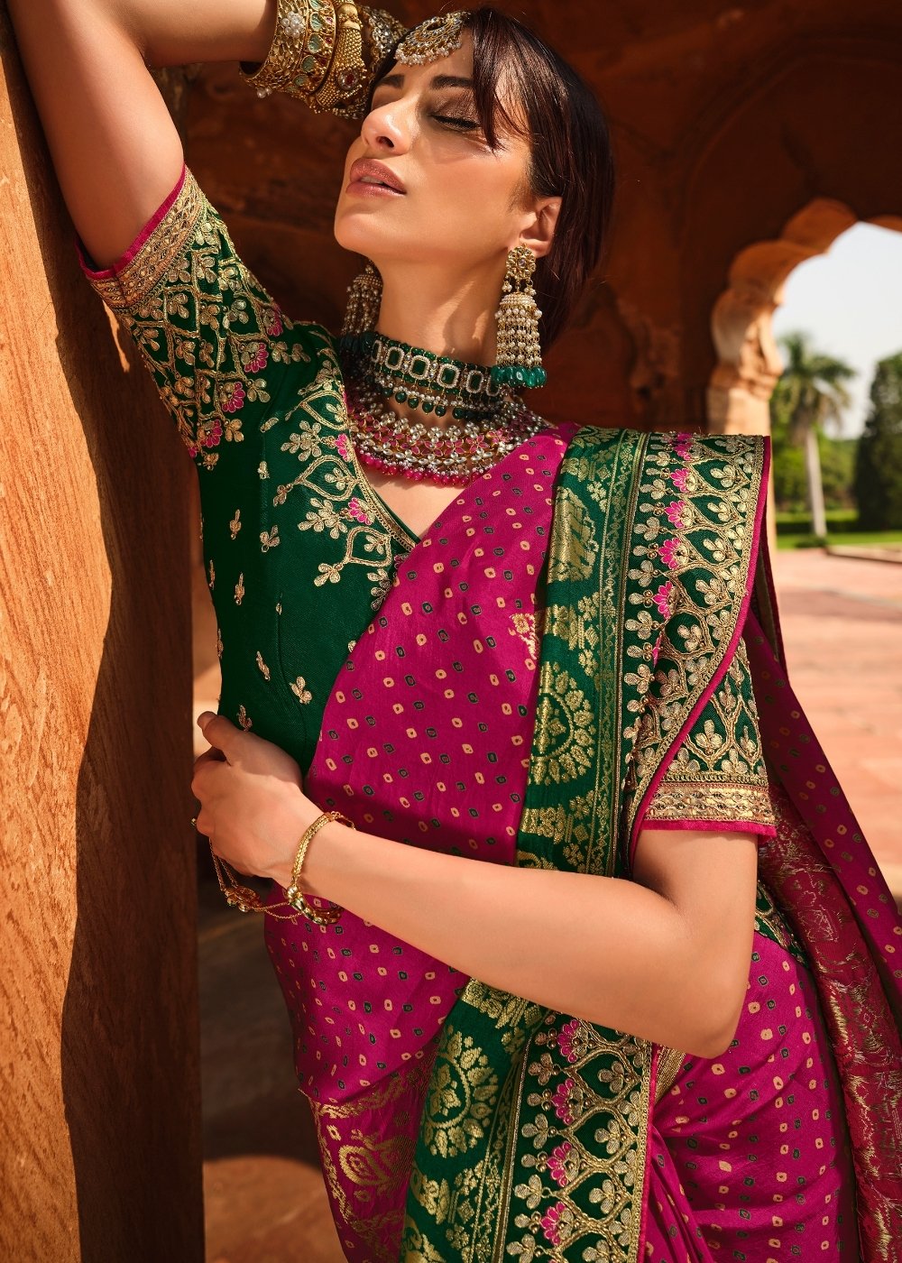 Pink & Green Woven Dola Silk Saree Having Khatli work on Border & Blouse