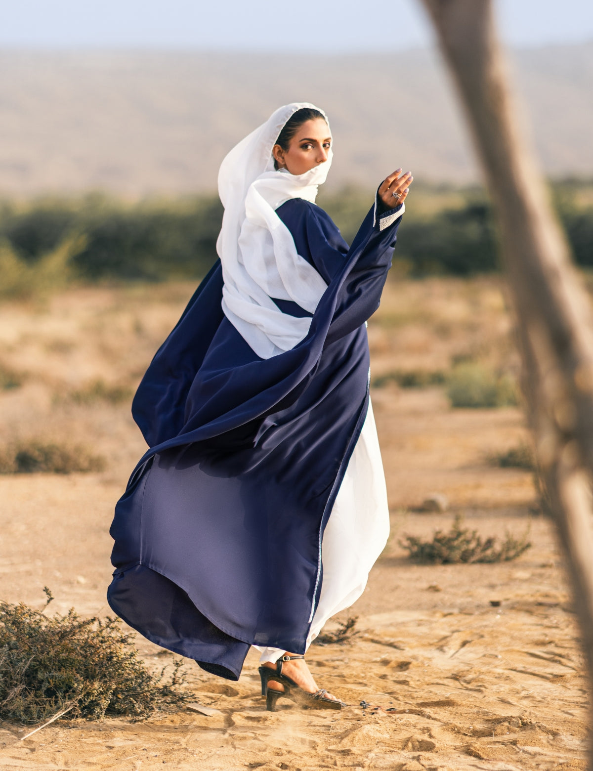 STARRY-NIGHT IN THE MOUNTAINS ABAYA