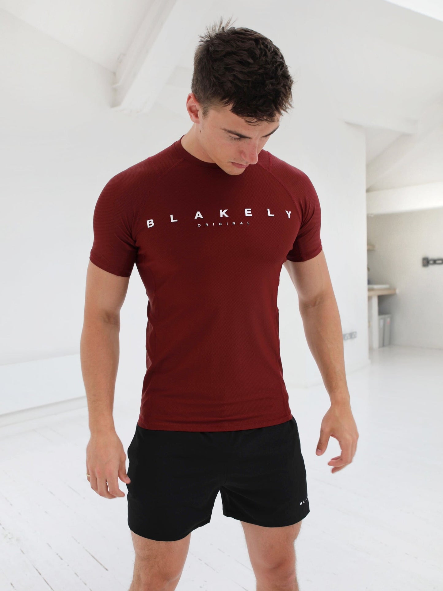 Apex Gym T-Shirt - Burgundy