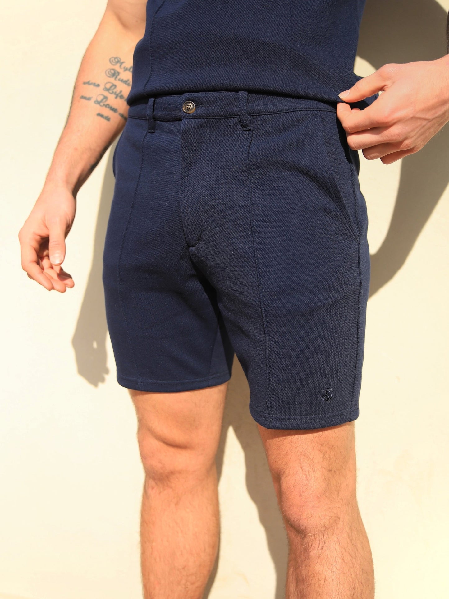 Amezri Seamline Shorts - Navy