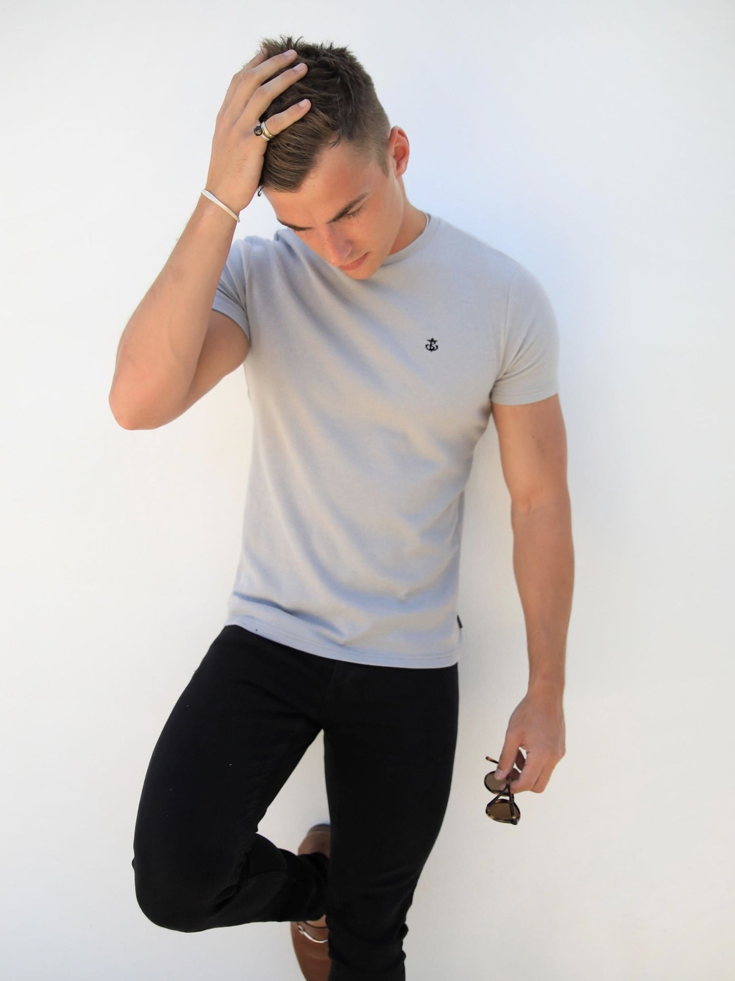 Eli Textured T-Shirt - Grey