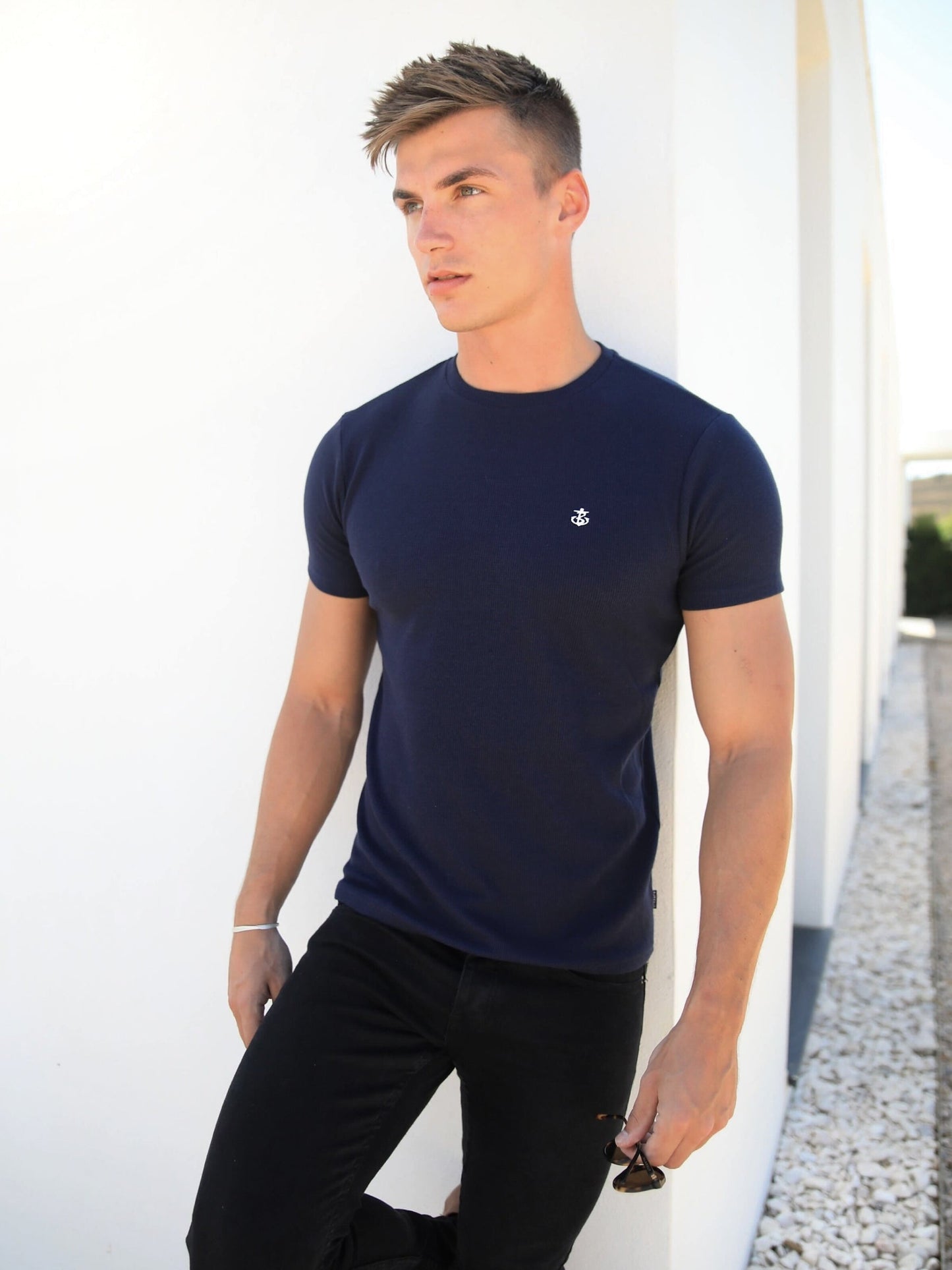 Eli Textured T-Shirt - Navy