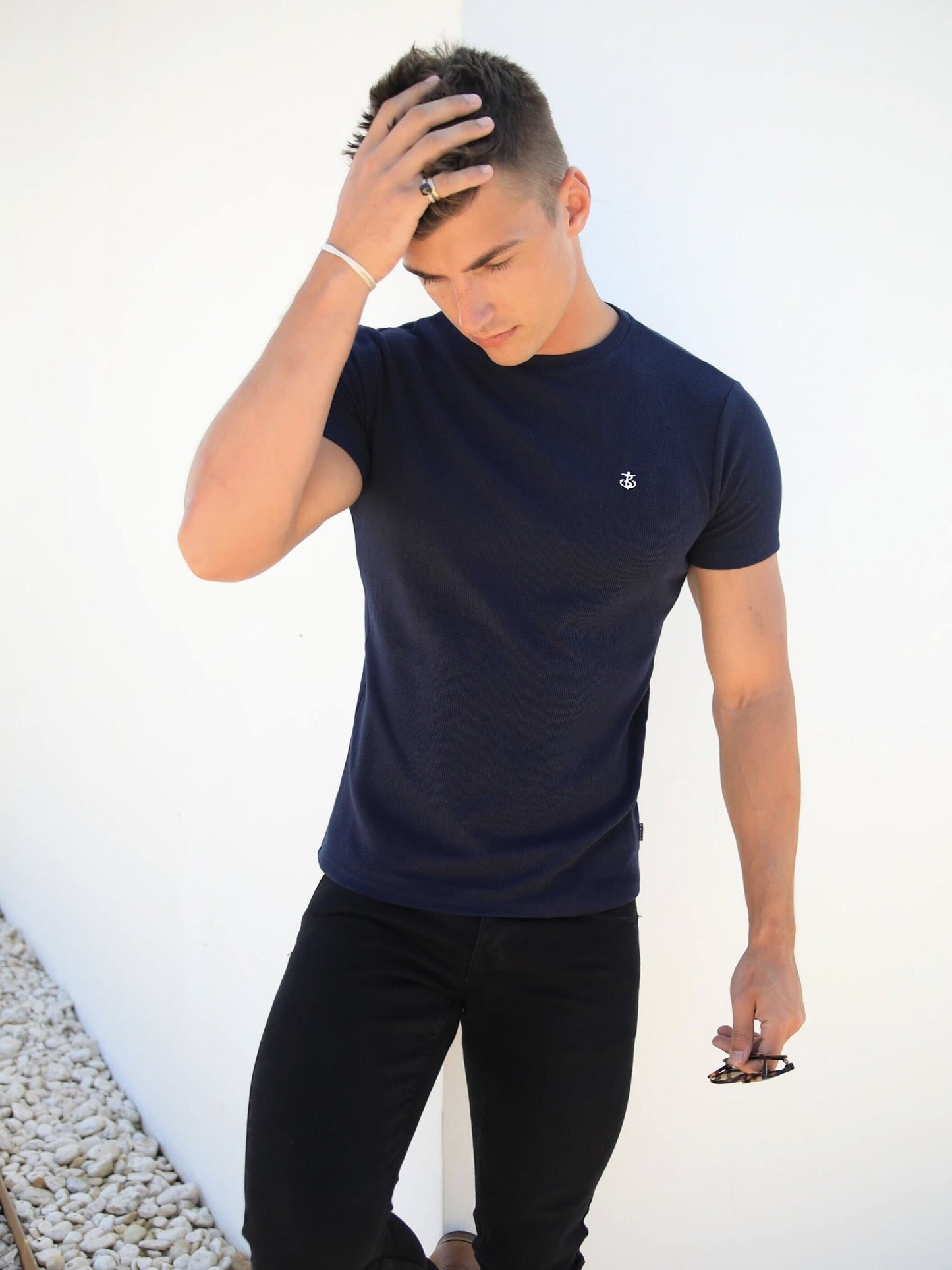 Eli Textured T-Shirt - Navy
