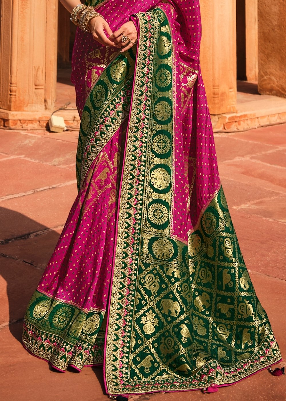 Pink & Green Woven Dola Silk Saree Having Khatli work on Border & Blouse