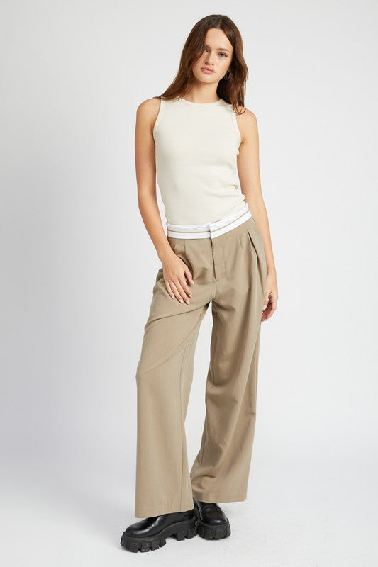 Reverse waist band tailored pants