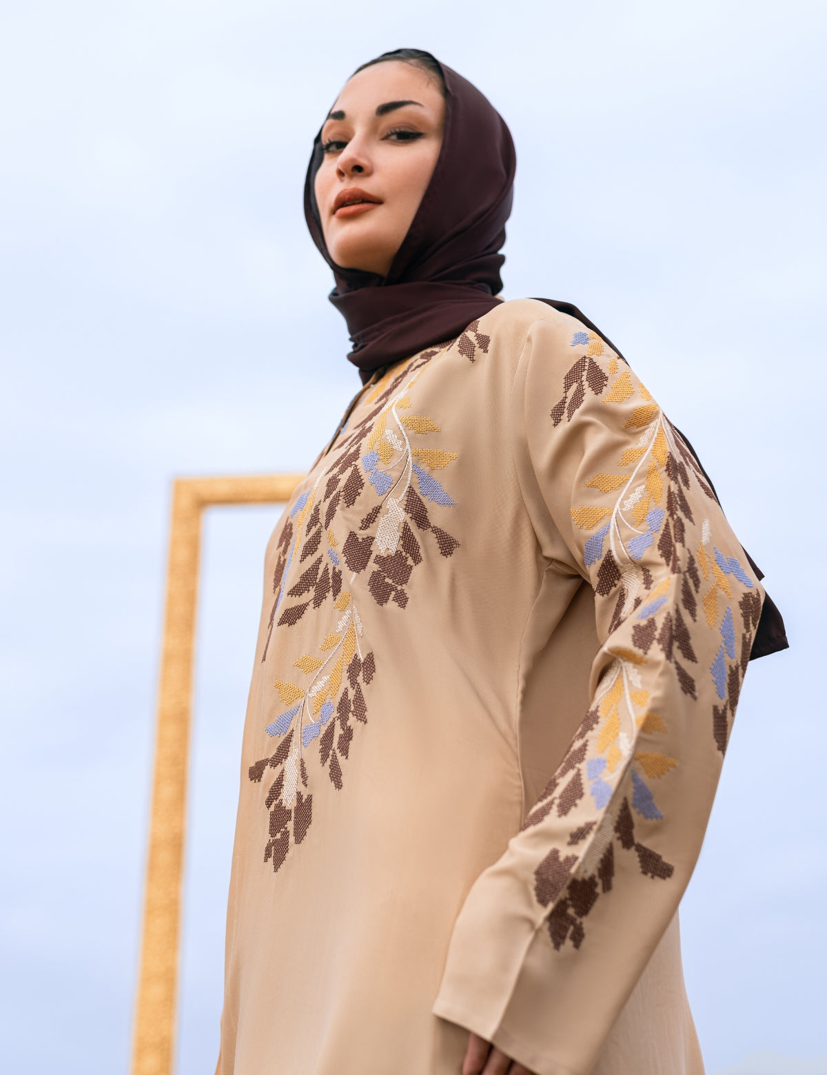 FAIRYTALE IMAGINATION ABAYA