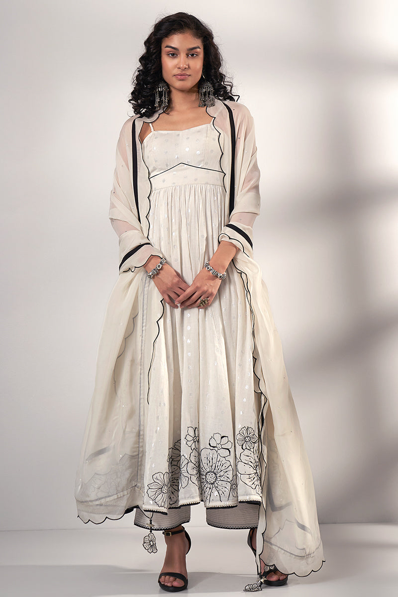 Milky White Handloom Cotton Jacquard Kurta Set With Organza Dupatta With Tassel Detailing