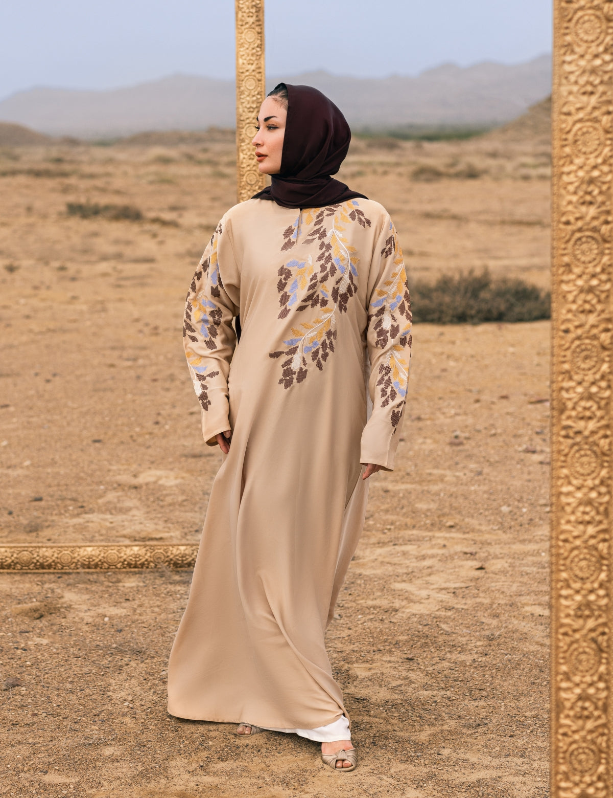 FAIRYTALE IMAGINATION ABAYA