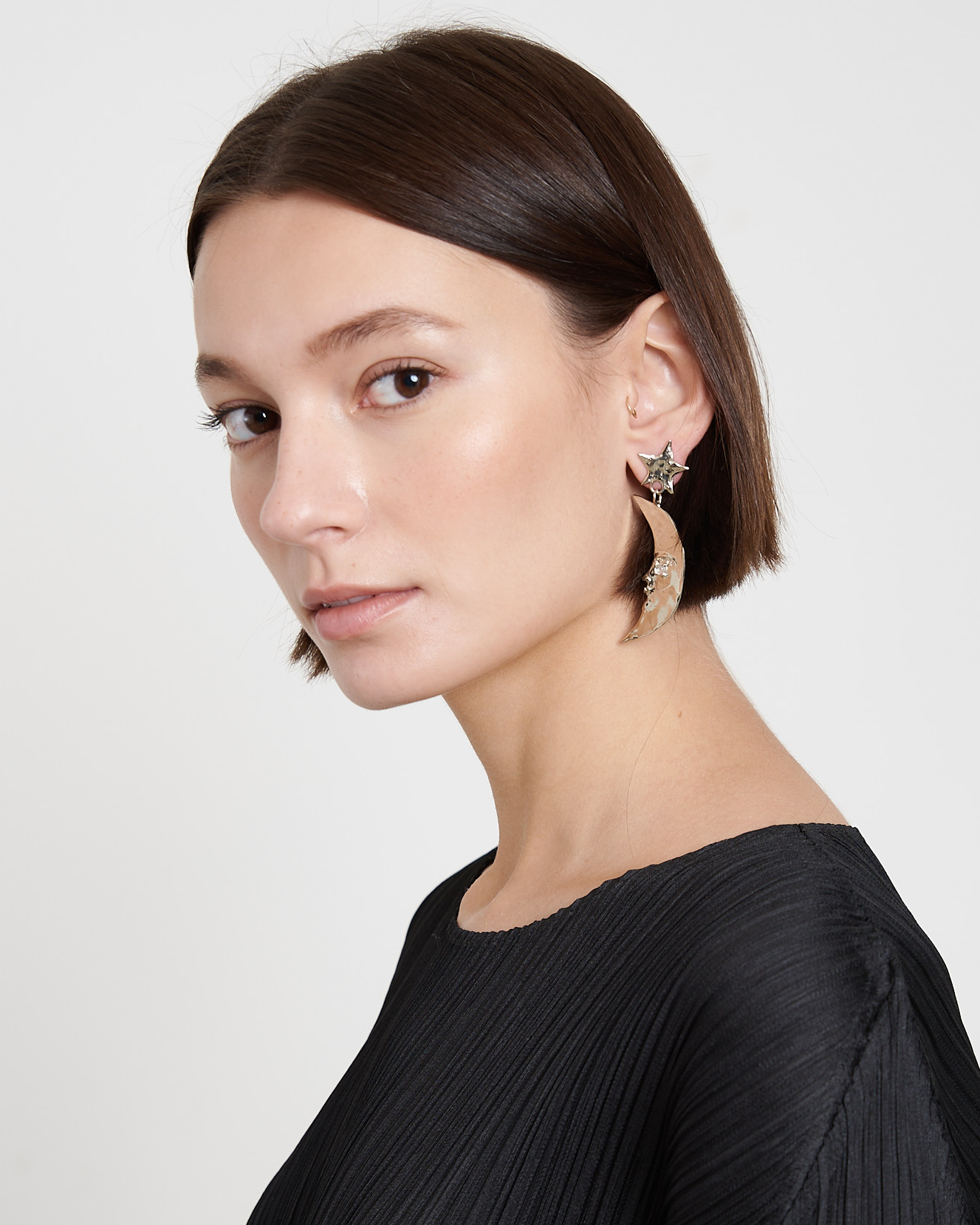 Moon Earrings in White Bronze Glass