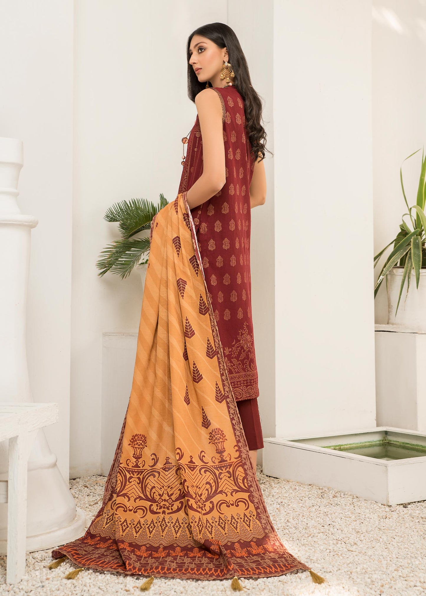 Jacquard - BURGUNDY TWIST Dyed Khaddar Jacquard