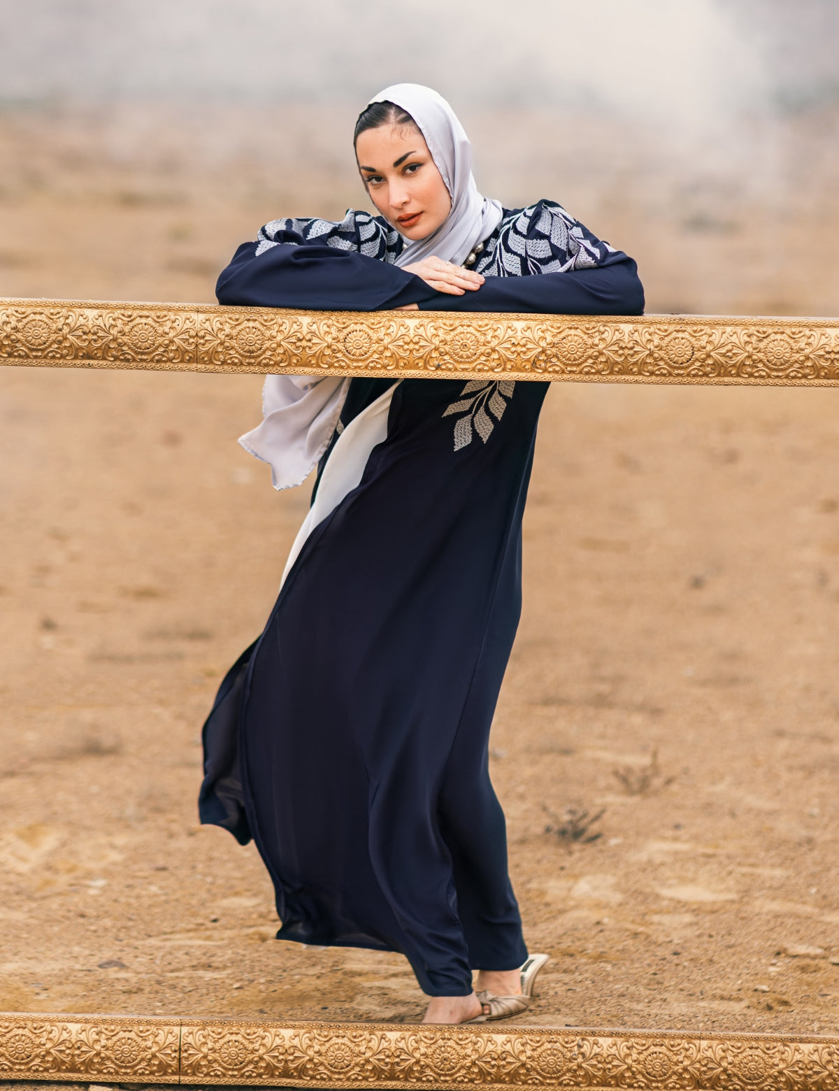 ANGELIC GLANCE ABAYA