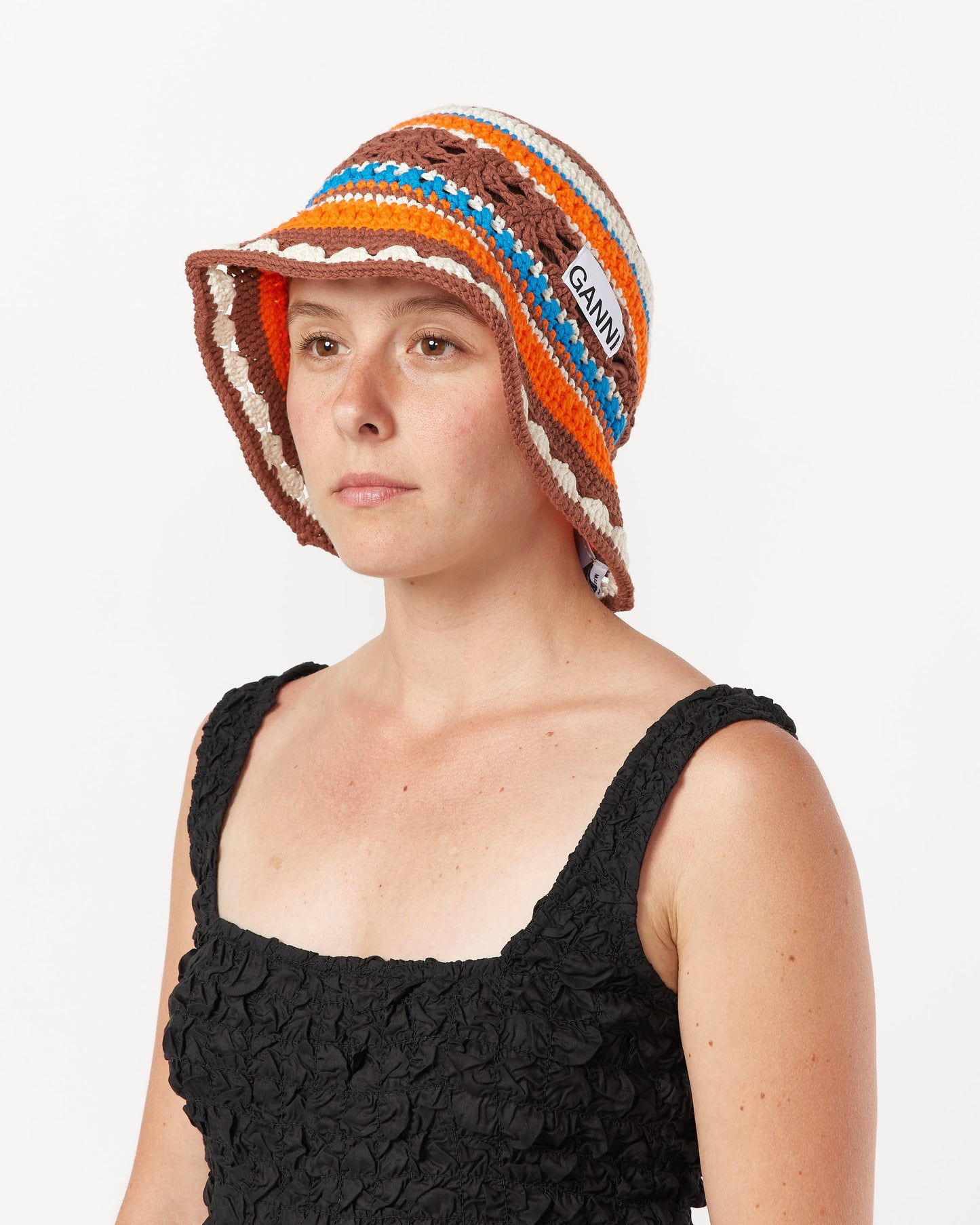 Crochet Bucket Hat in Root Beer