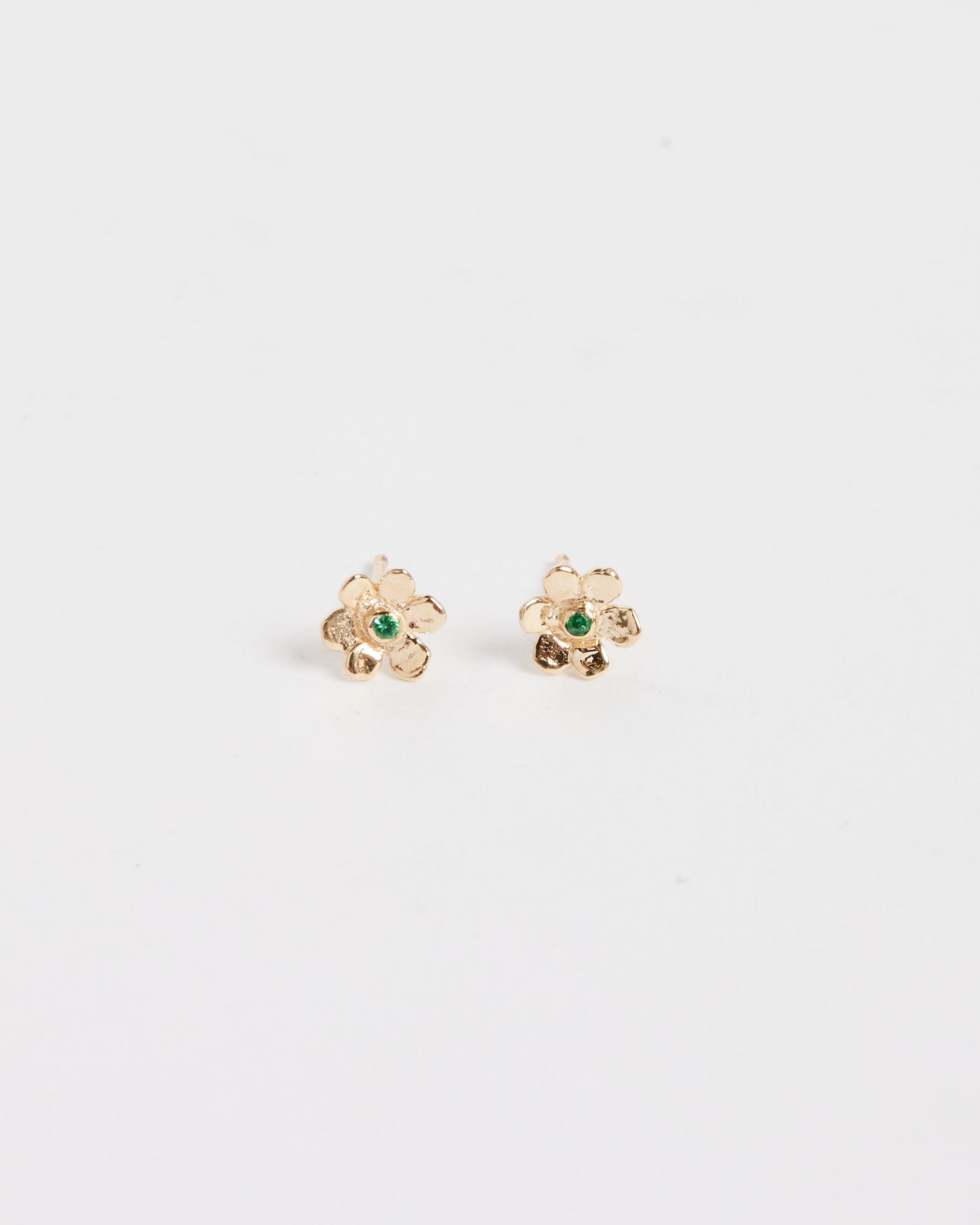 14k Mini Daisy Studs in Emerald