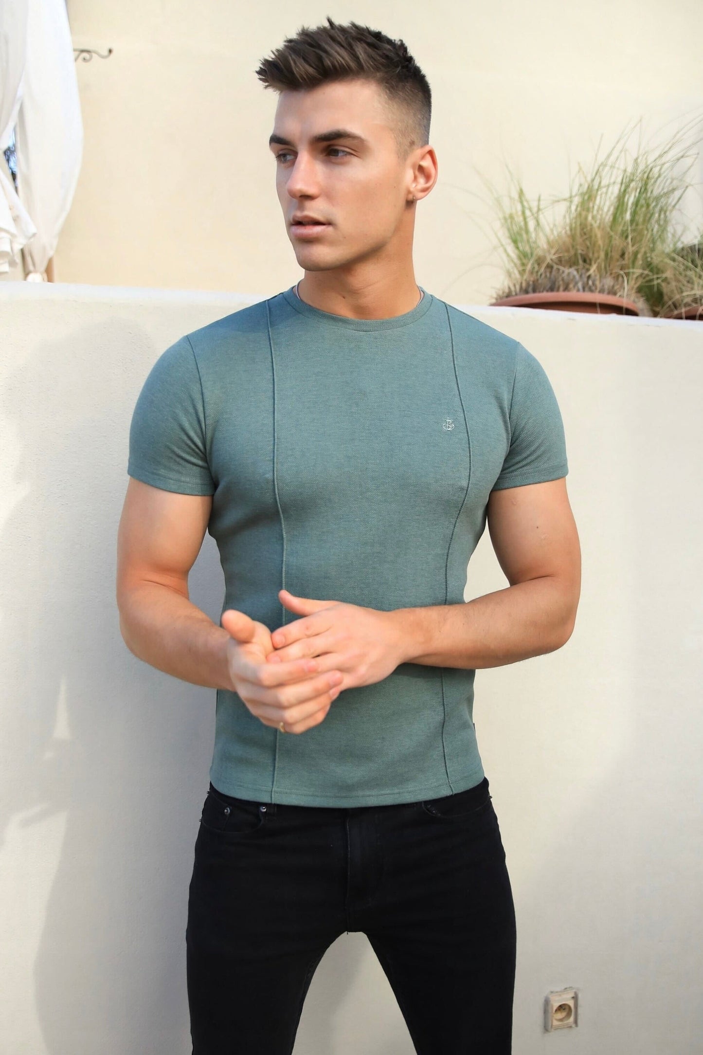 Amezri Seamline T-Shirt - Green