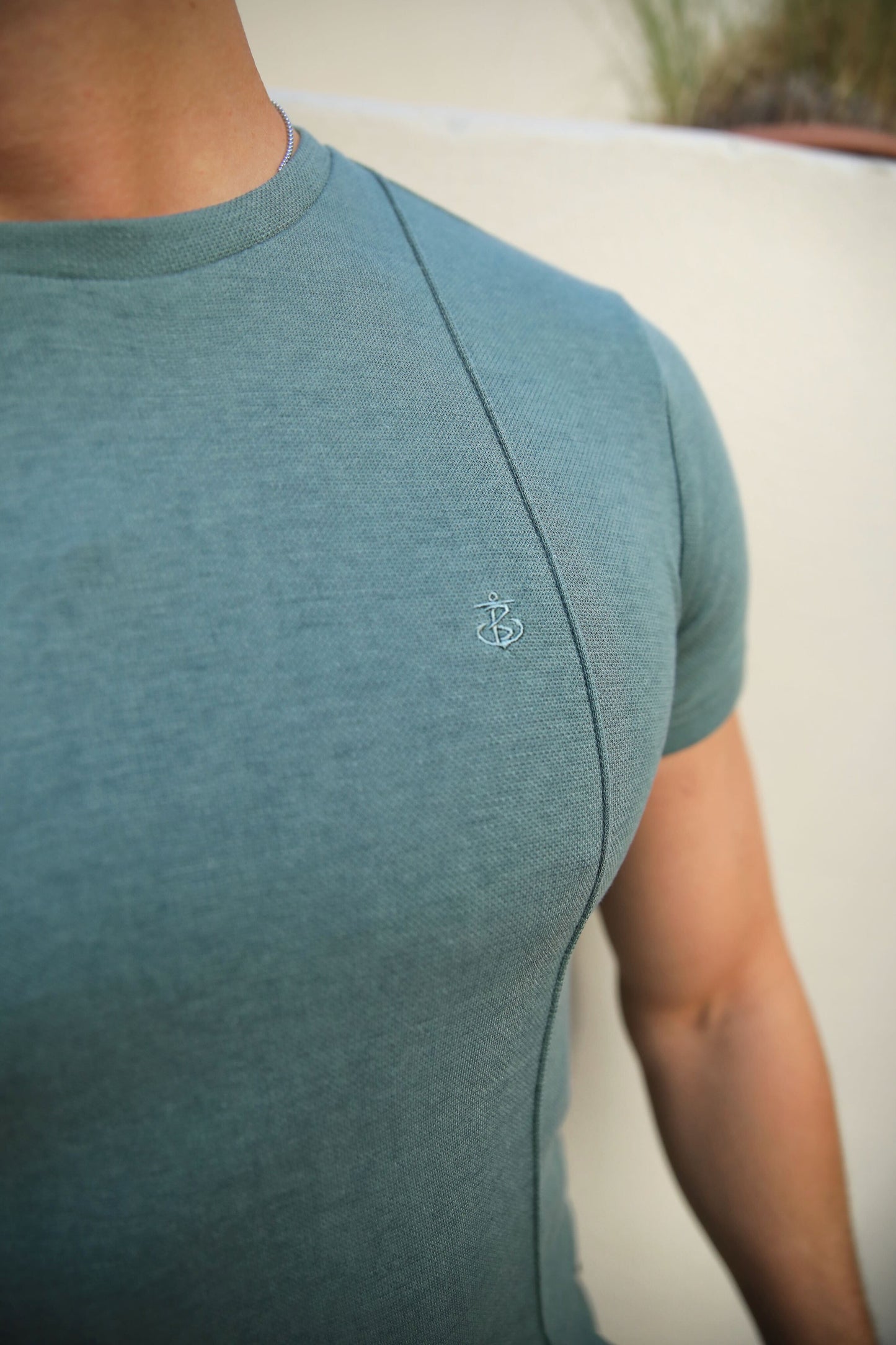 Amezri Seamline T-Shirt - Green