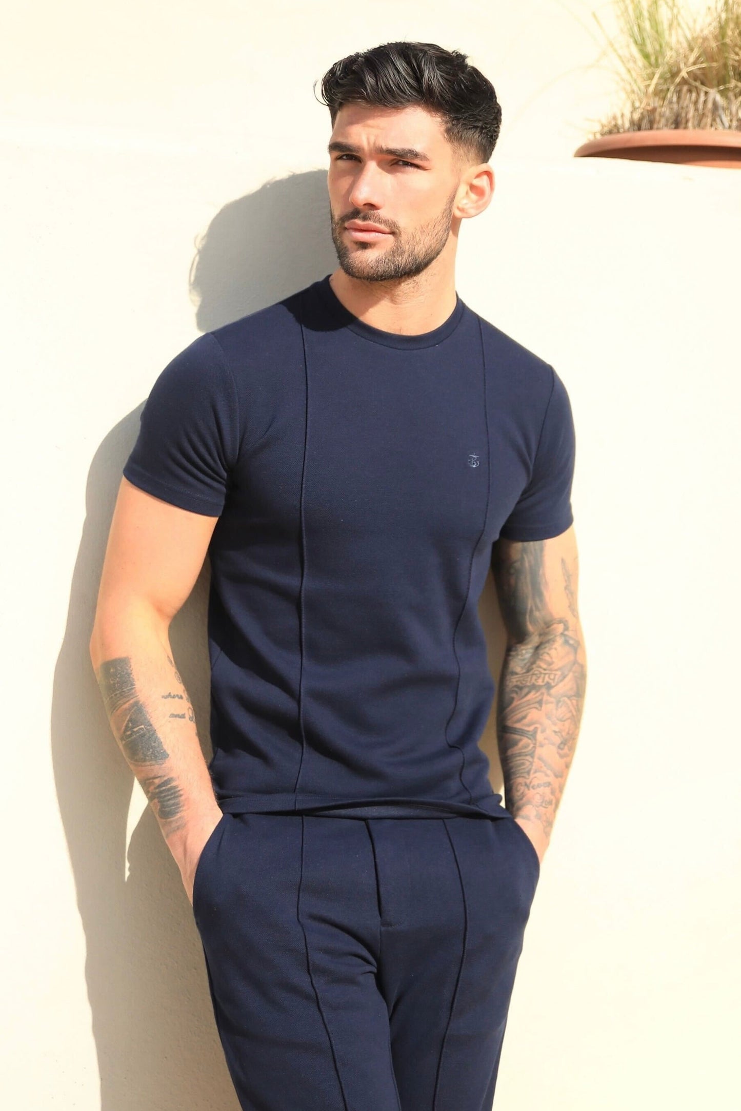Amezri Seamline T-Shirt - Navy